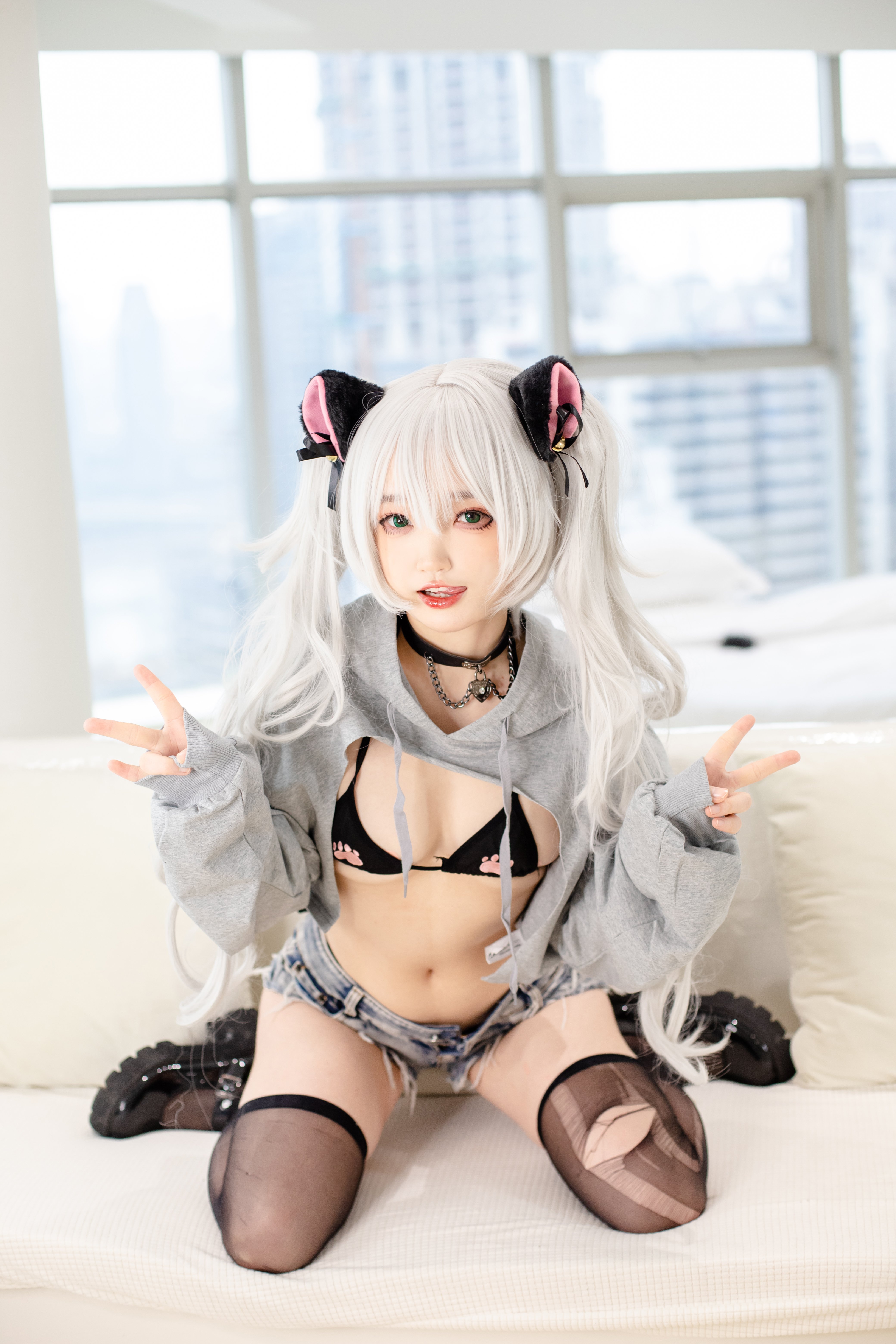 Kanzawa Eiri No.007 Open Hoodie Black Stockings Jeans 90P