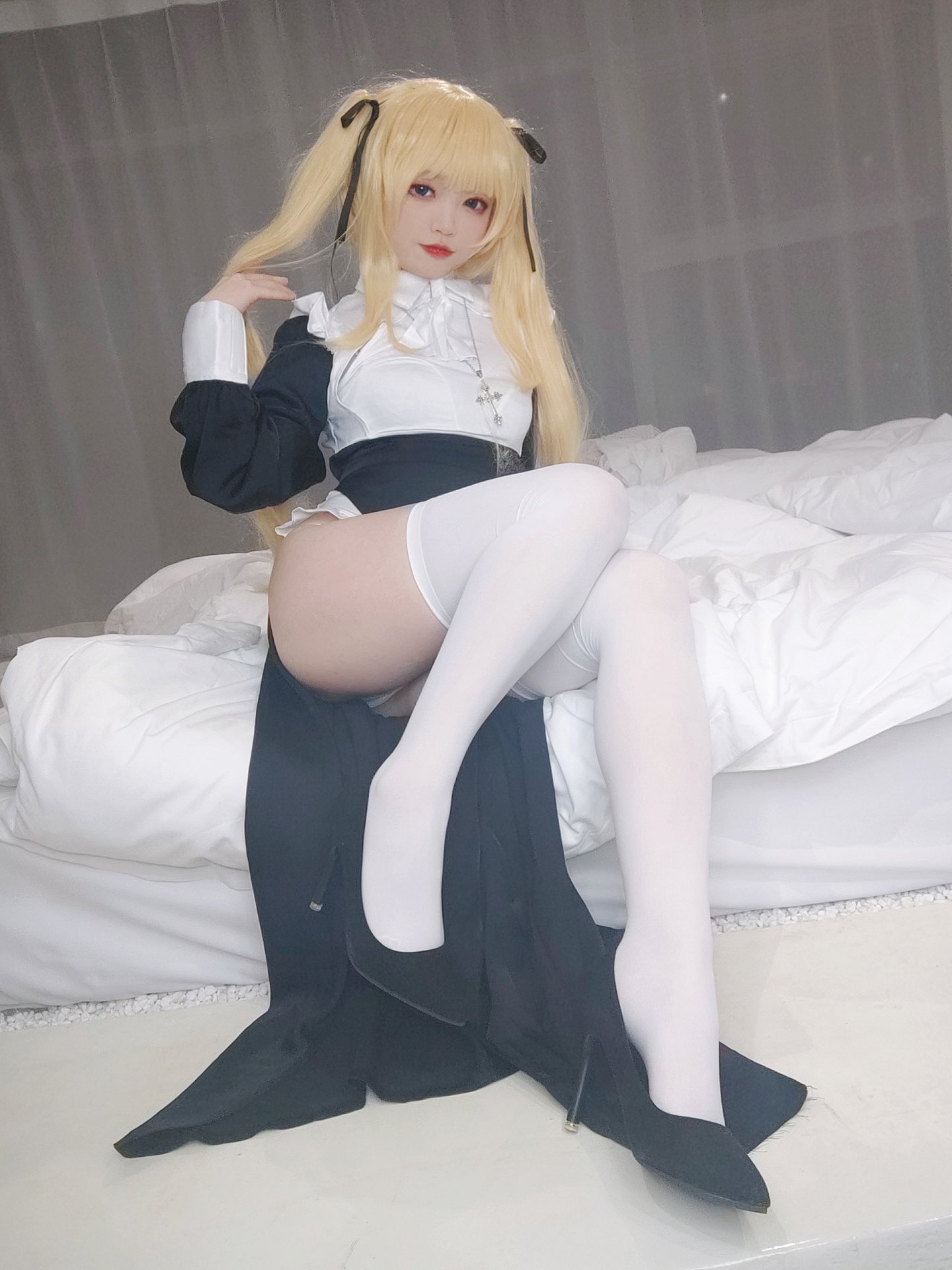 Kanzawa Eiri No.009 Eriri Nun Selfie Cosplay 155P