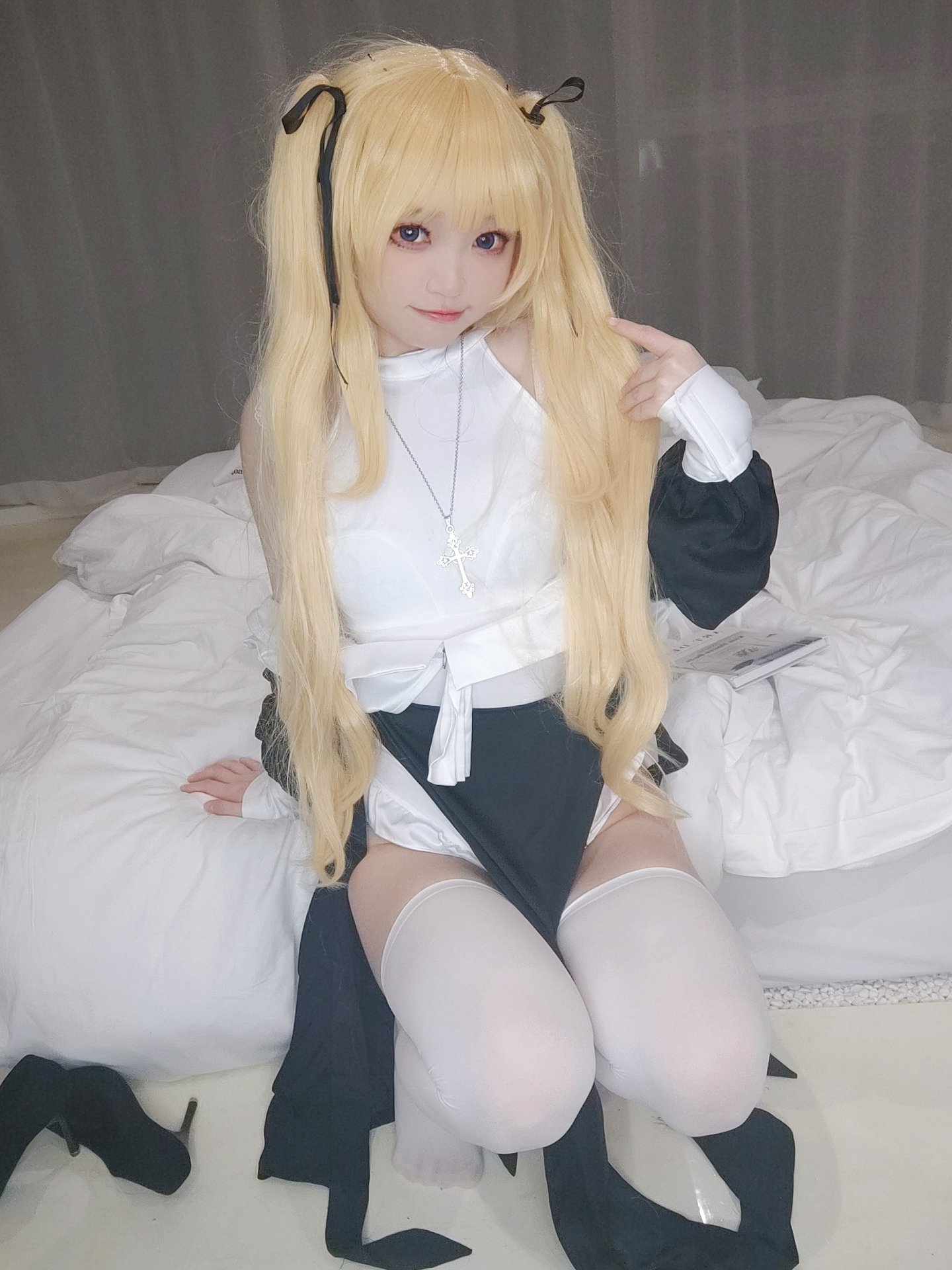 Bộ ảnh Kanzawa Eiri No.009 Eriri nữ tu selfie 155P