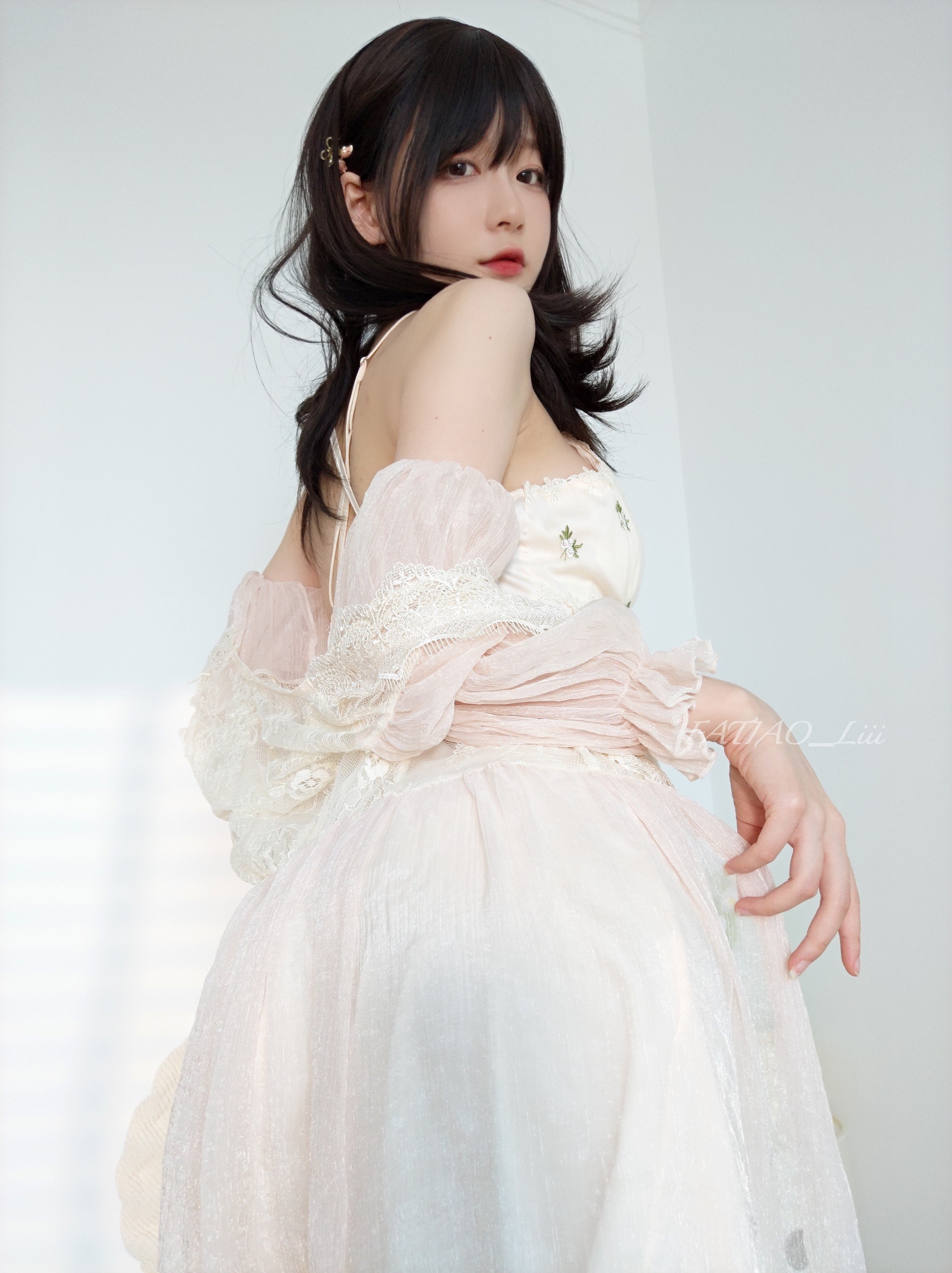 Mi Zhi Dai Li (Wind-up Girl) 2023 May Fantia Member Subscription Collection