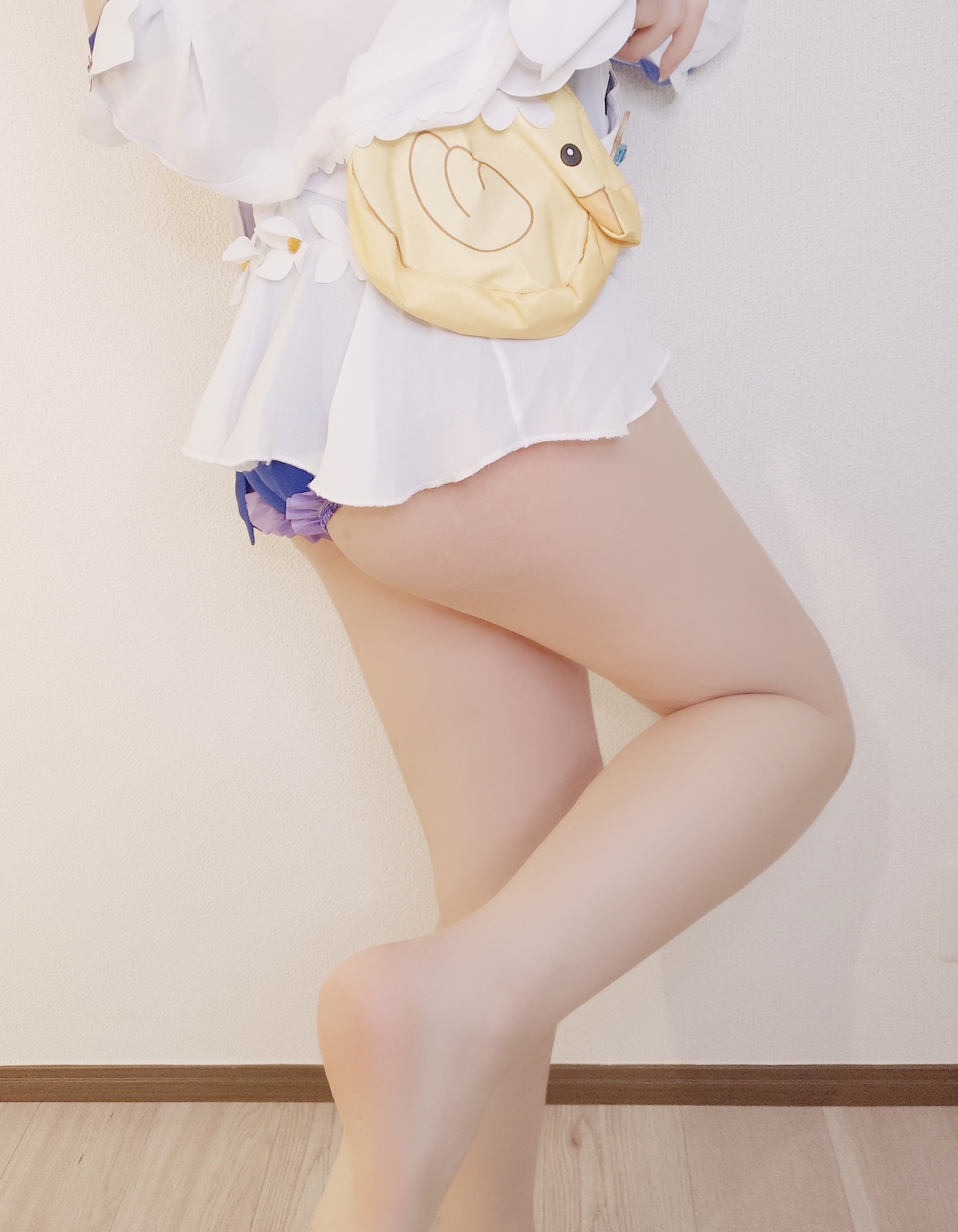 Yuki Tei - Barbara-chan Swimsuit (Genshin Impact)