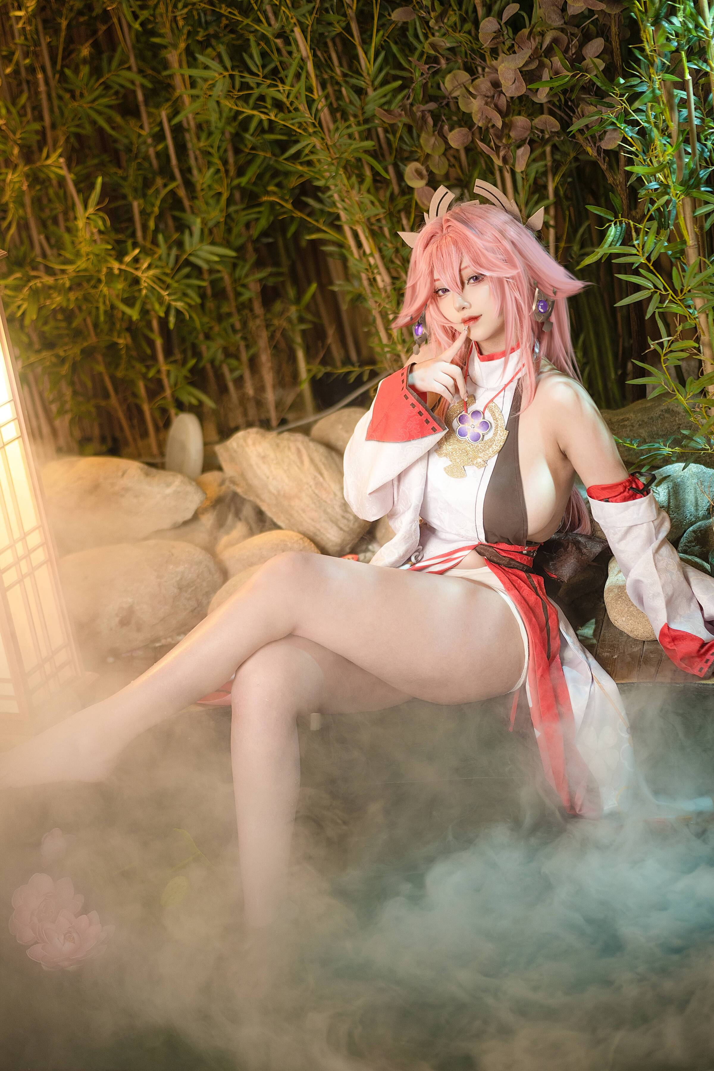 Jun Ye Tako - No. 010 Yae Miko Cosplay