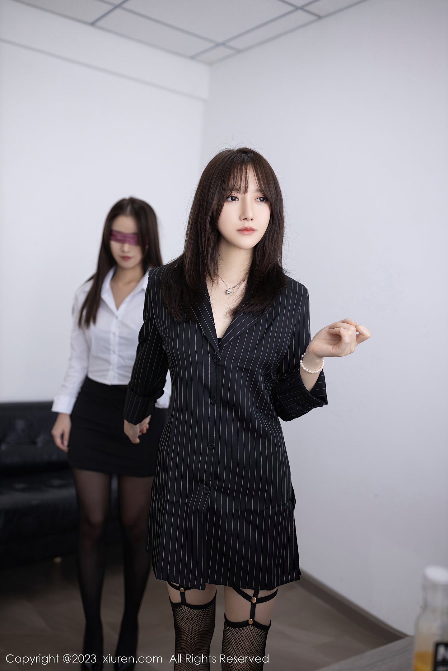 XiuRen] 2023.04.28 No.6664 Yuzi Jiang Fish - Director and Secretary