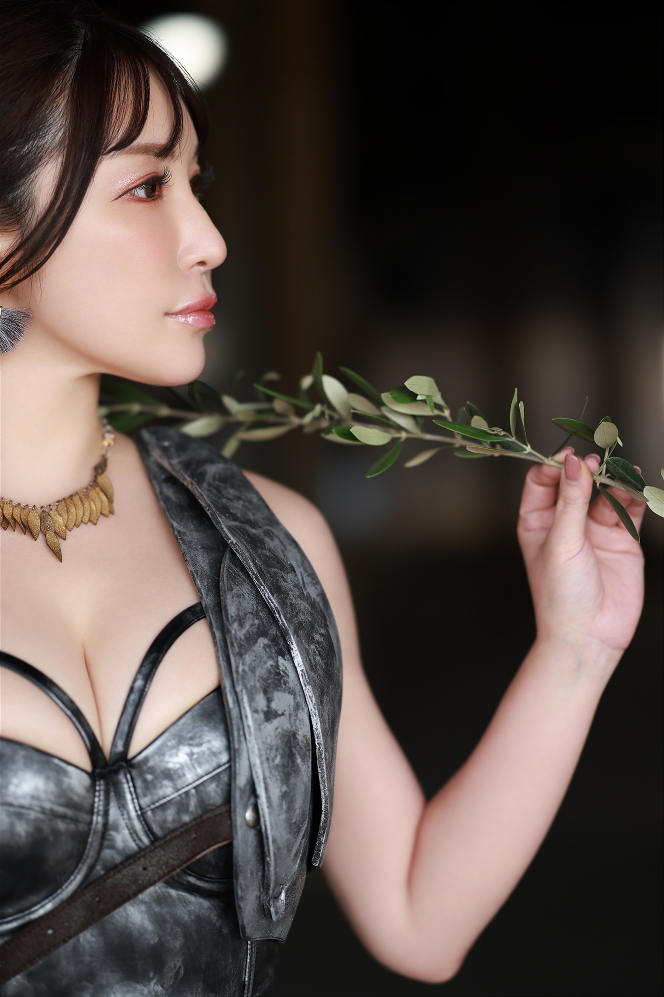 8우먼 라스트 댄스 나코 여신 ∞ 경 사진집 108P
