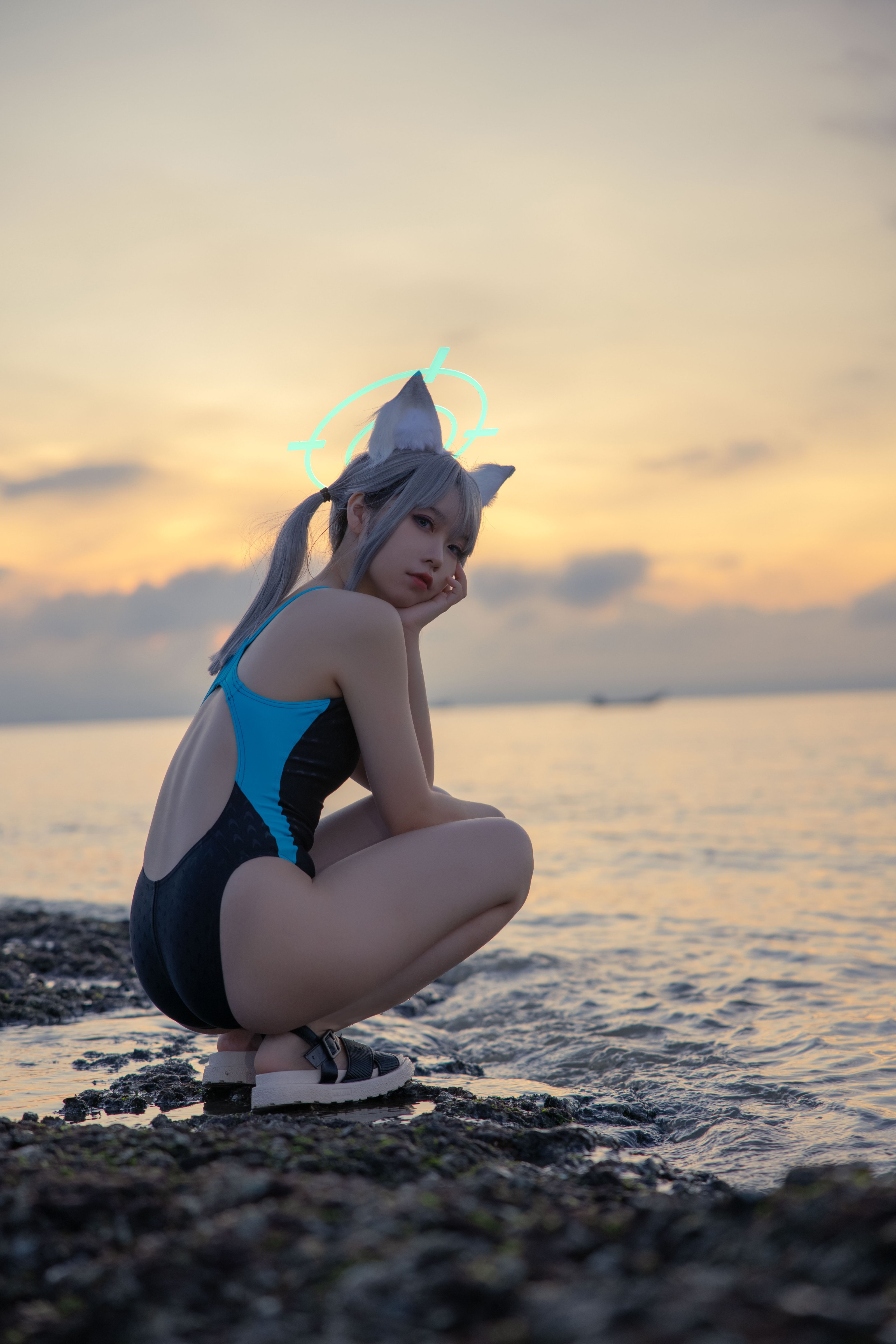 G44 Không Bị Thương Vol.075 Blue Archive Sa Lang Bạch Tử Đồ Bơi