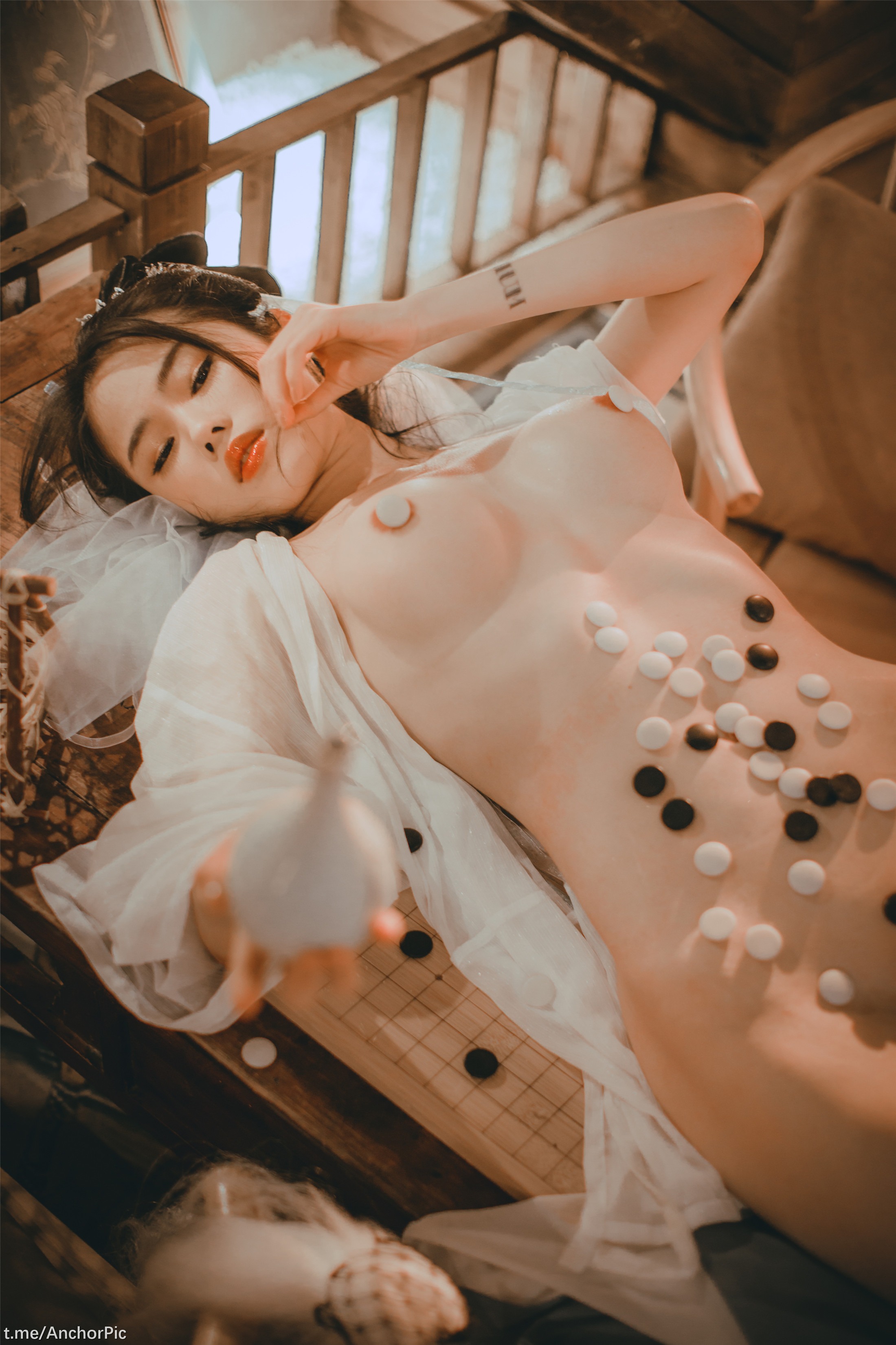 Hợp kim titan TiTi - Vô sinh nhất khí 84P