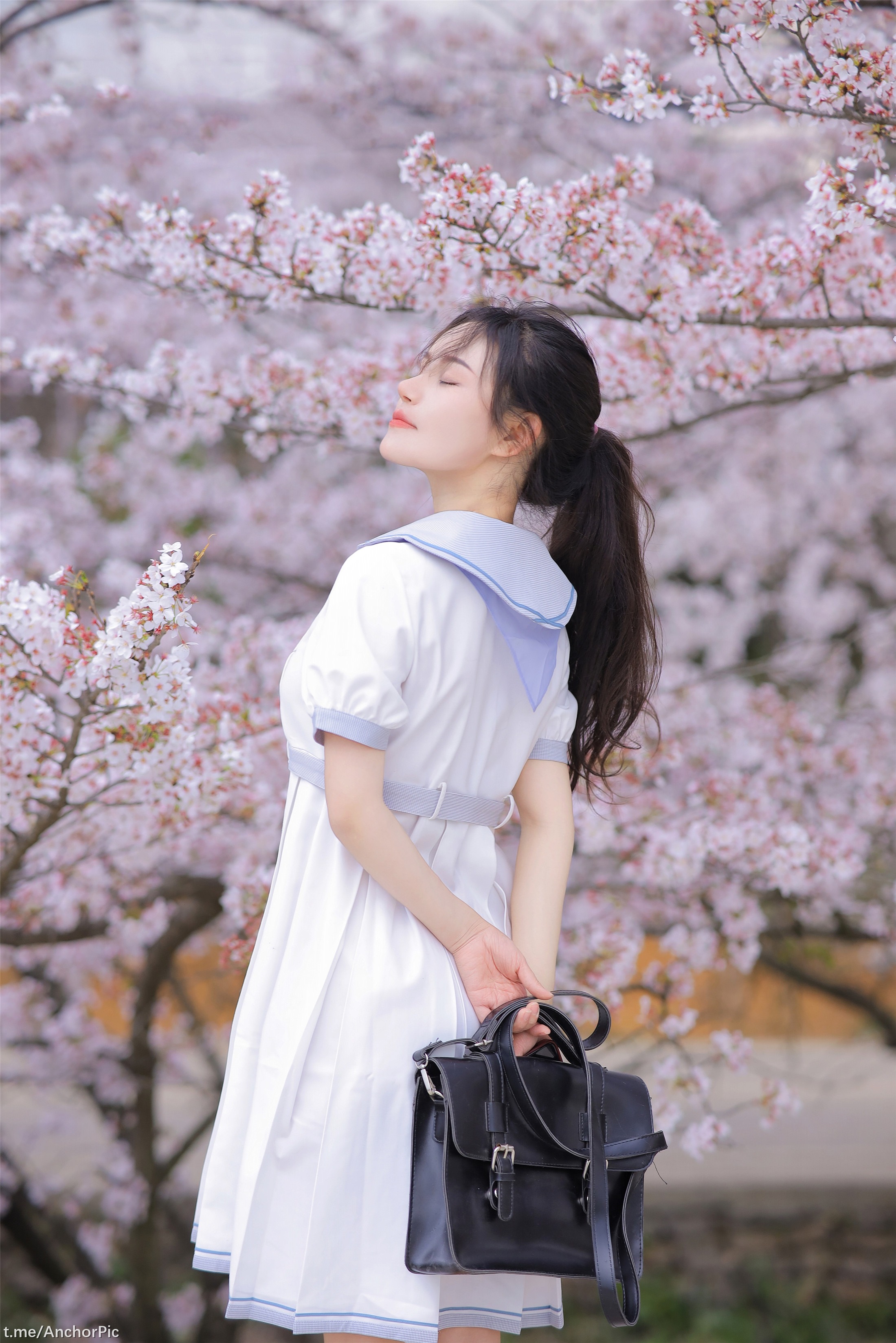 도난장 - 학교 가는 길에 60P