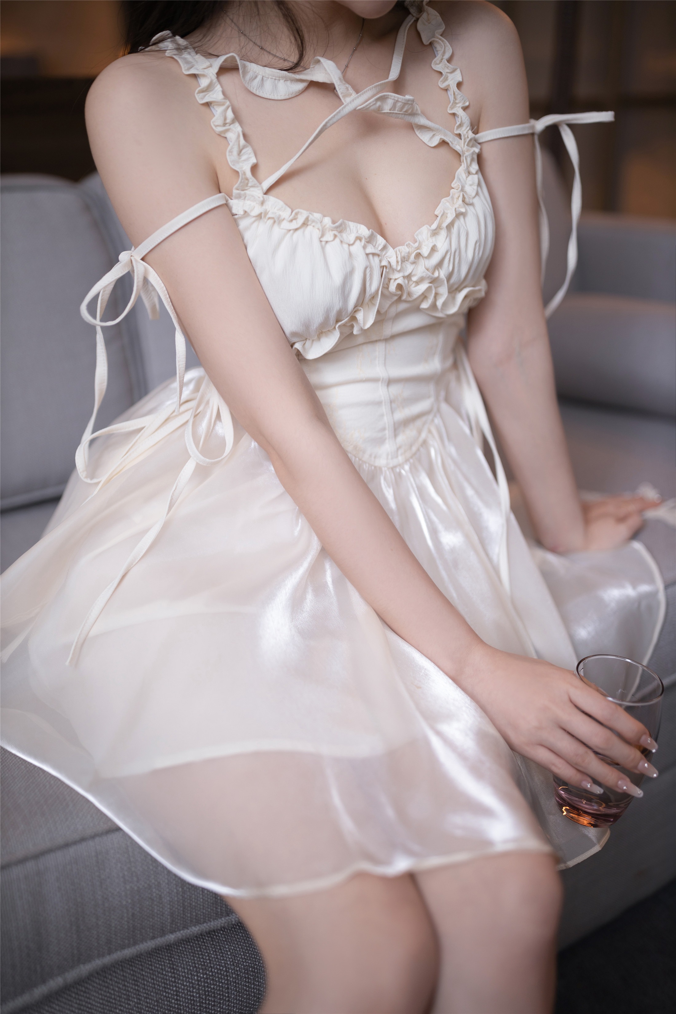 Yuzi Jiang Fish - Dùng tình yêu phát điện 130P