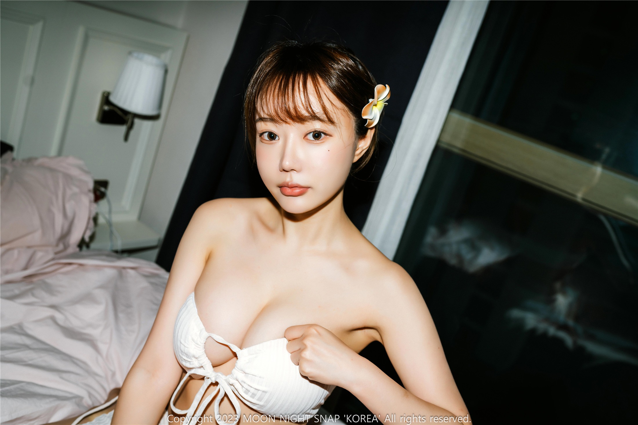 문 나이트 스냅] 쥬시 - 내 동생 없이 혼자 83P