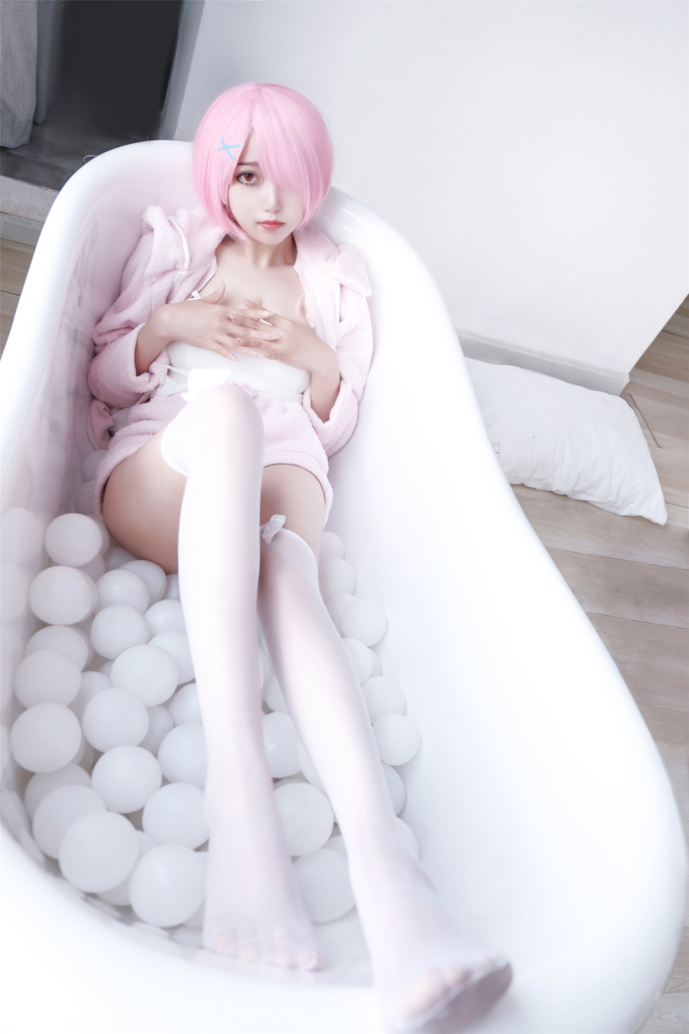 Eloise Ruan Ruan - Thuần Dục Lam 66P