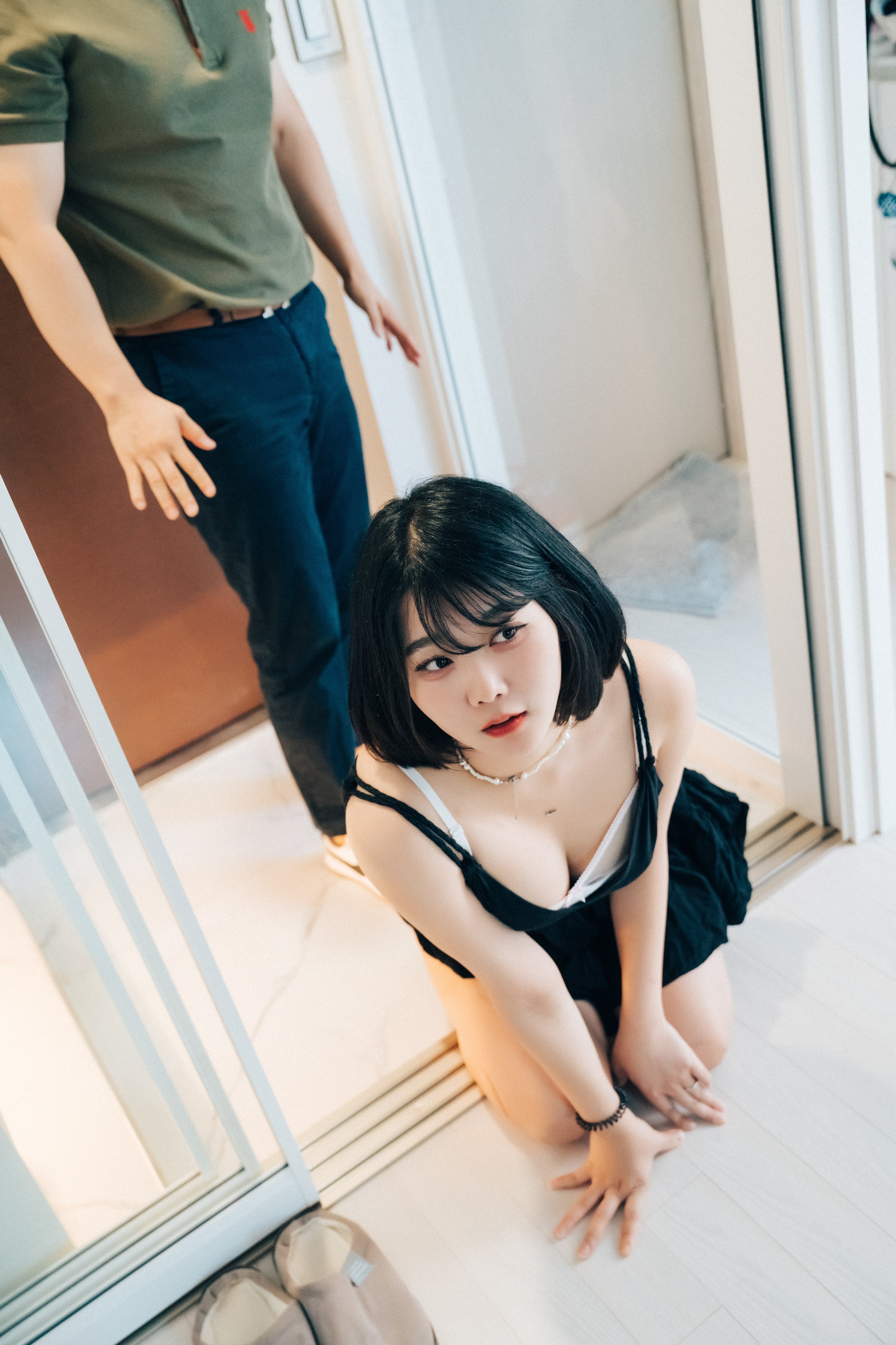 Loozy] Zia (Ji-a) - Với Người Giao Hàng