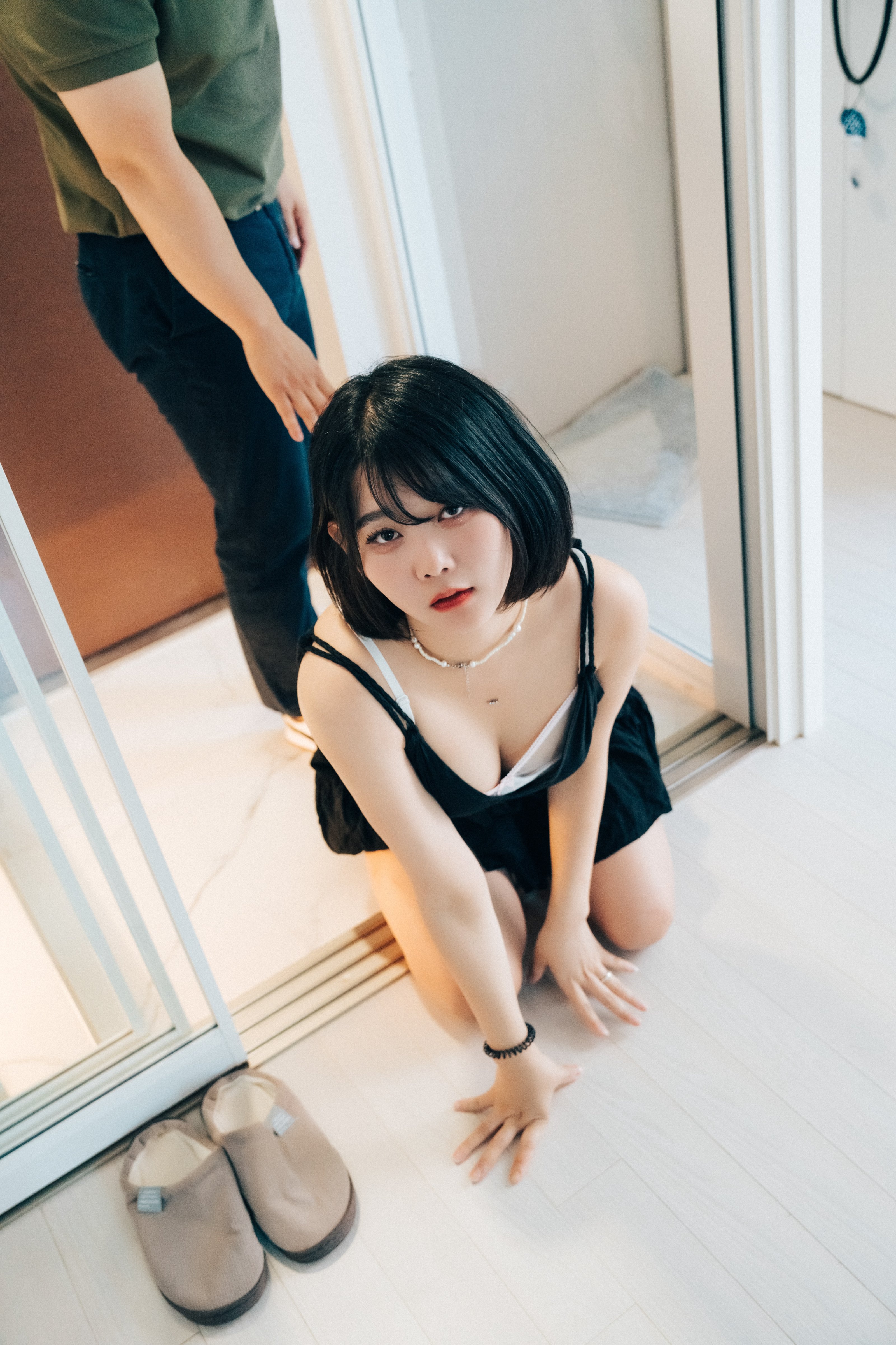Loozy] Zia (Ji-a) - Với Người Giao Hàng