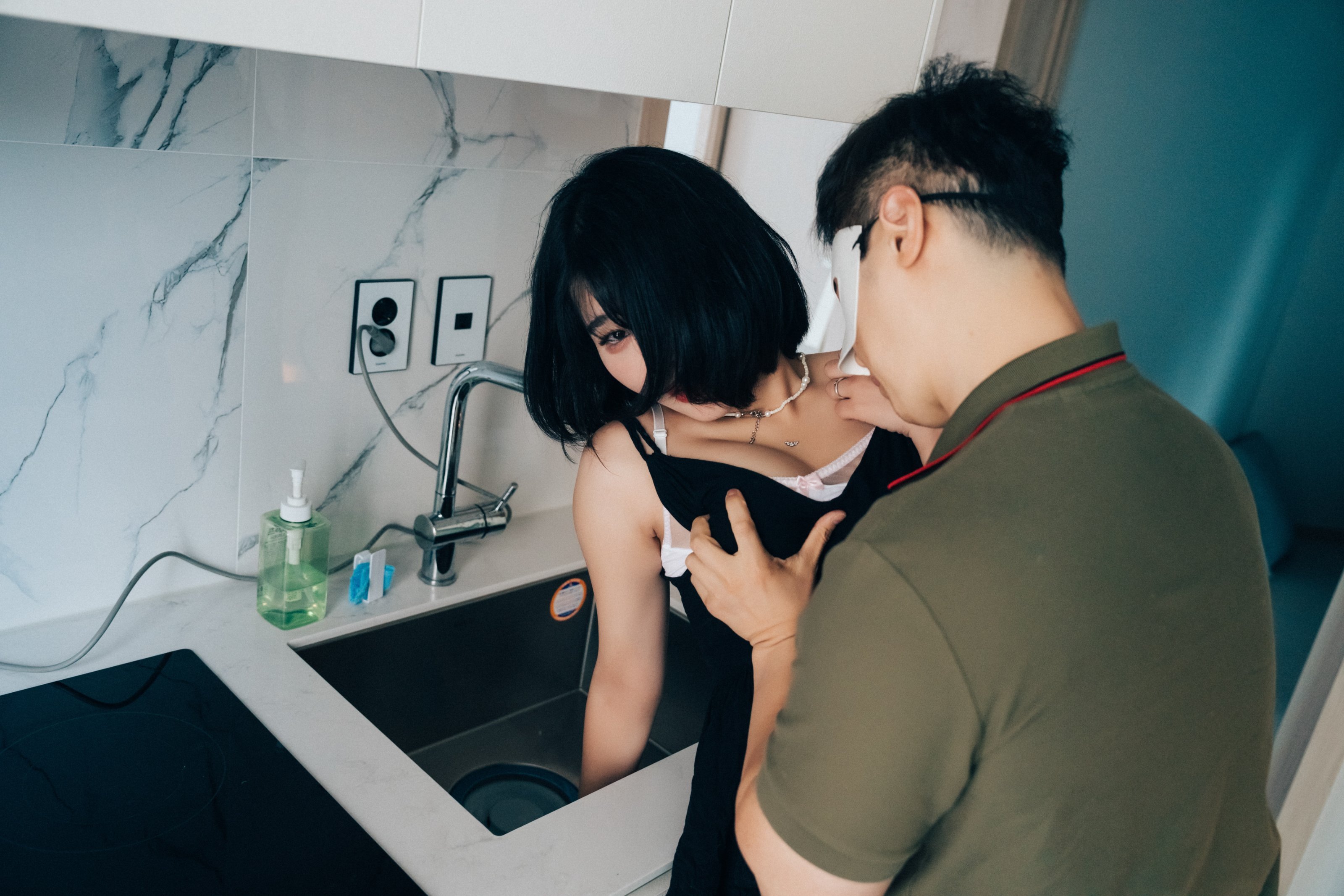 Loozy] Zia (Ji-a) - Với Người Giao Hàng