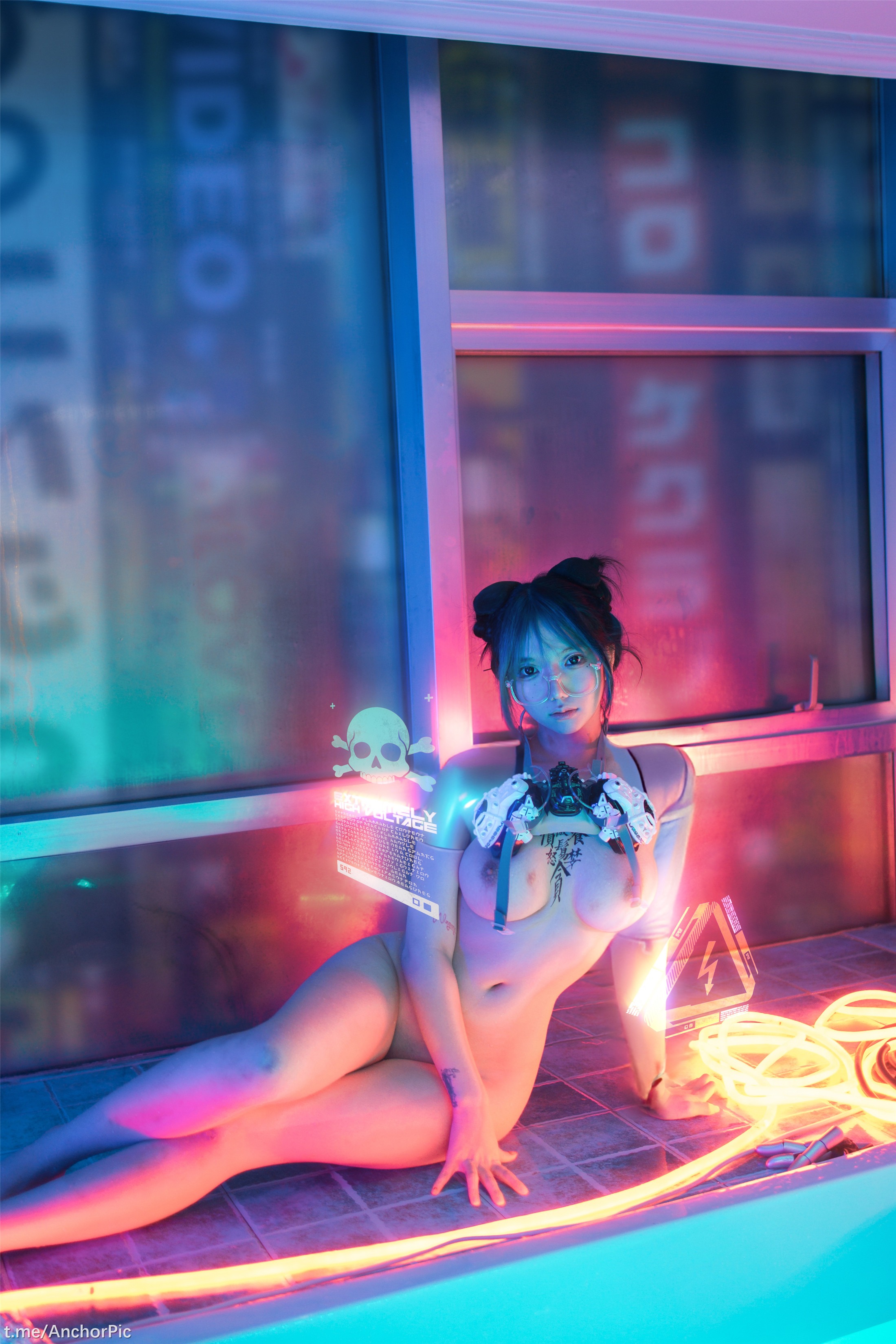 Lý Cẩu Jang & Titanium Alloy TiTi - Cyberpunk 119P