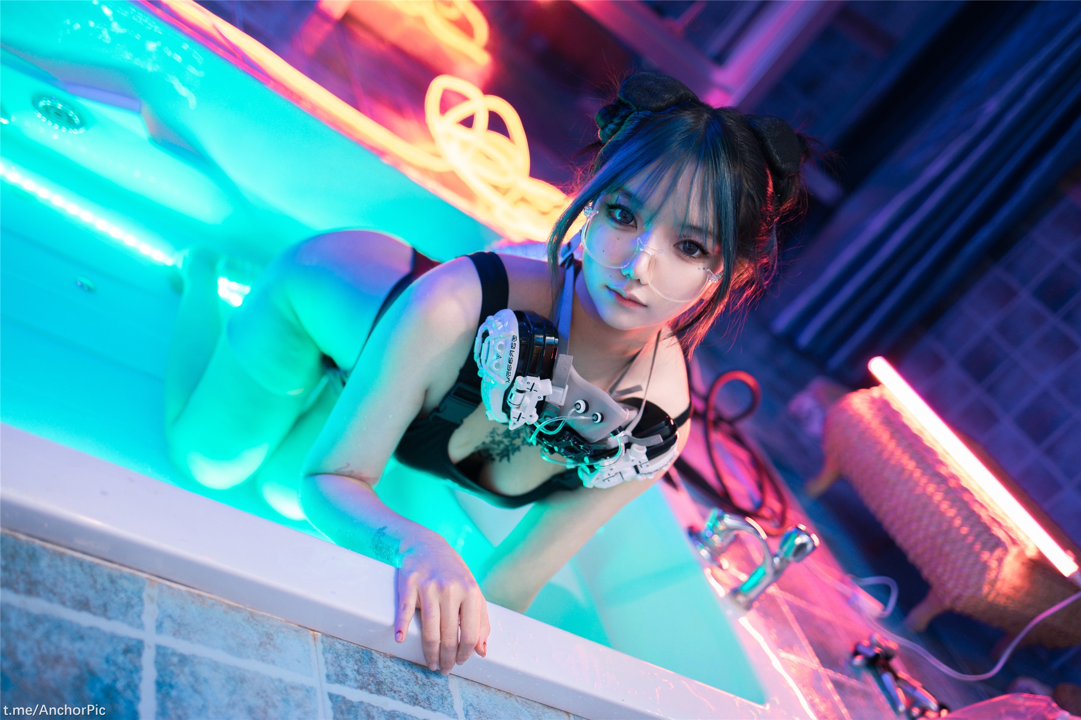 Lý Cẩu Jang & Titanium Alloy TiTi - Cyberpunk 119P