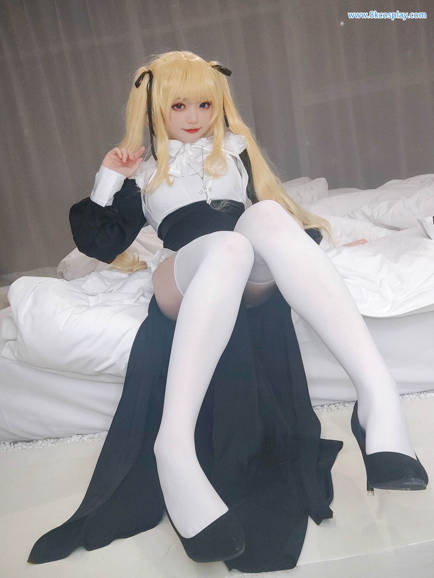Kanzawa Eiri Eriri Spencer Sawamura Nun Selfie Cosplay