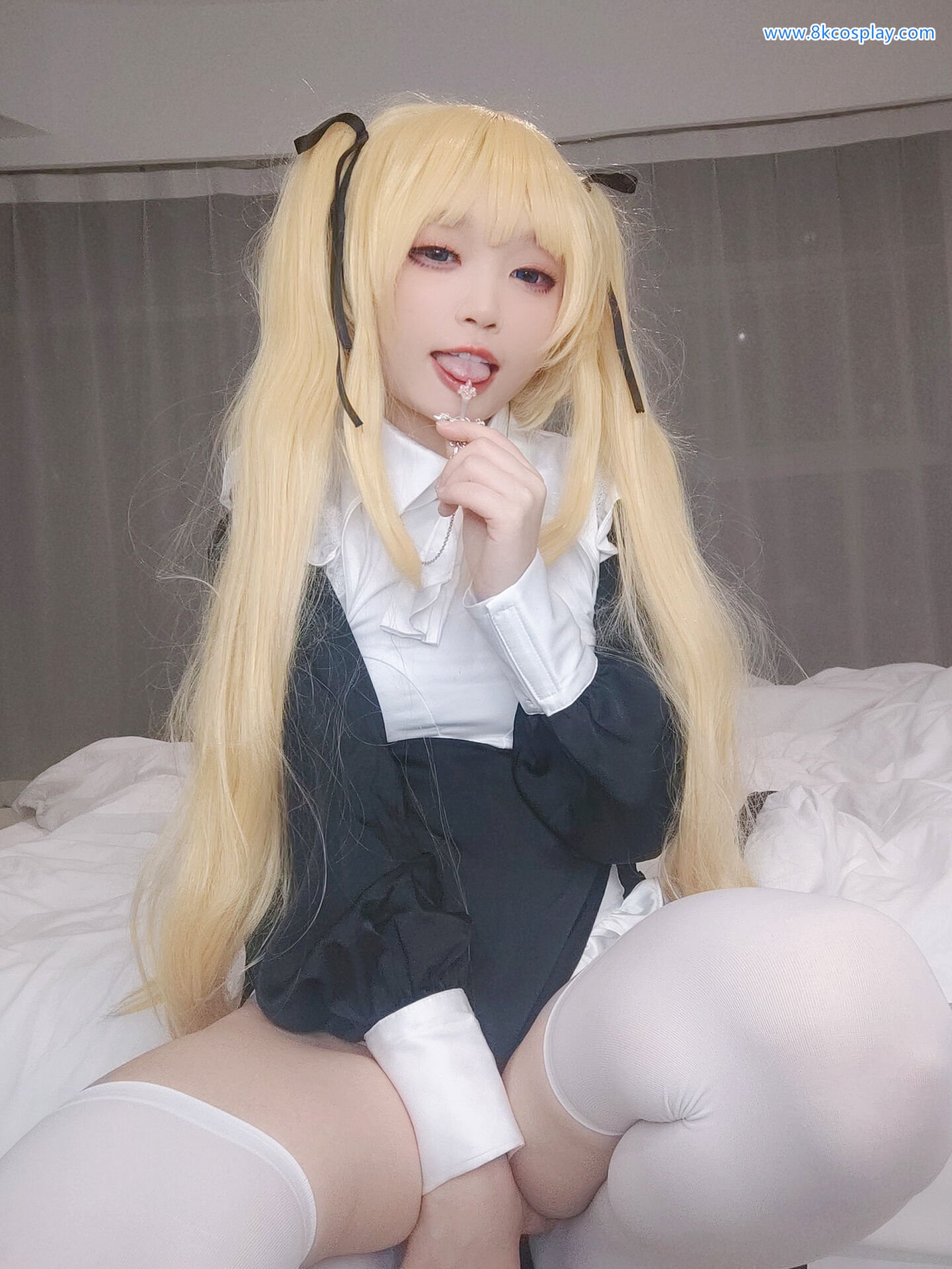 神沢永莉英梨梨修女自拍Cosplay写真