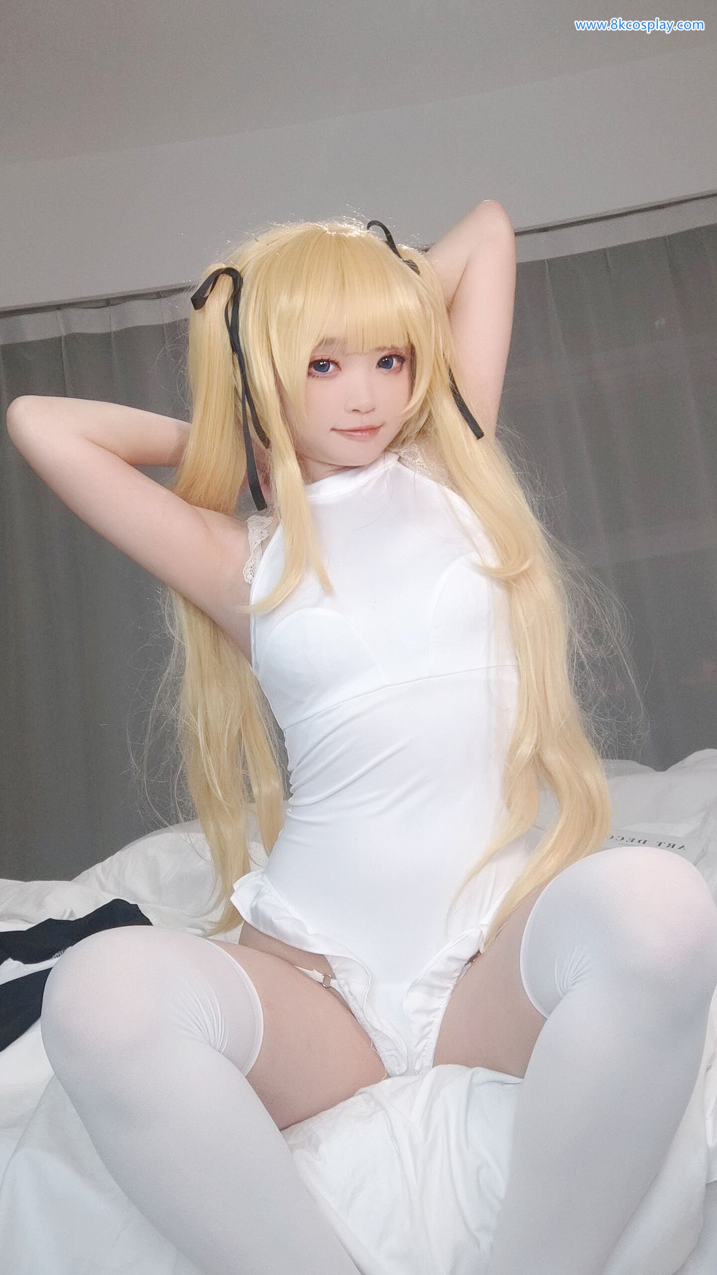 Kanzawa Eiri 英梨梨 修女セルフィー cosplay