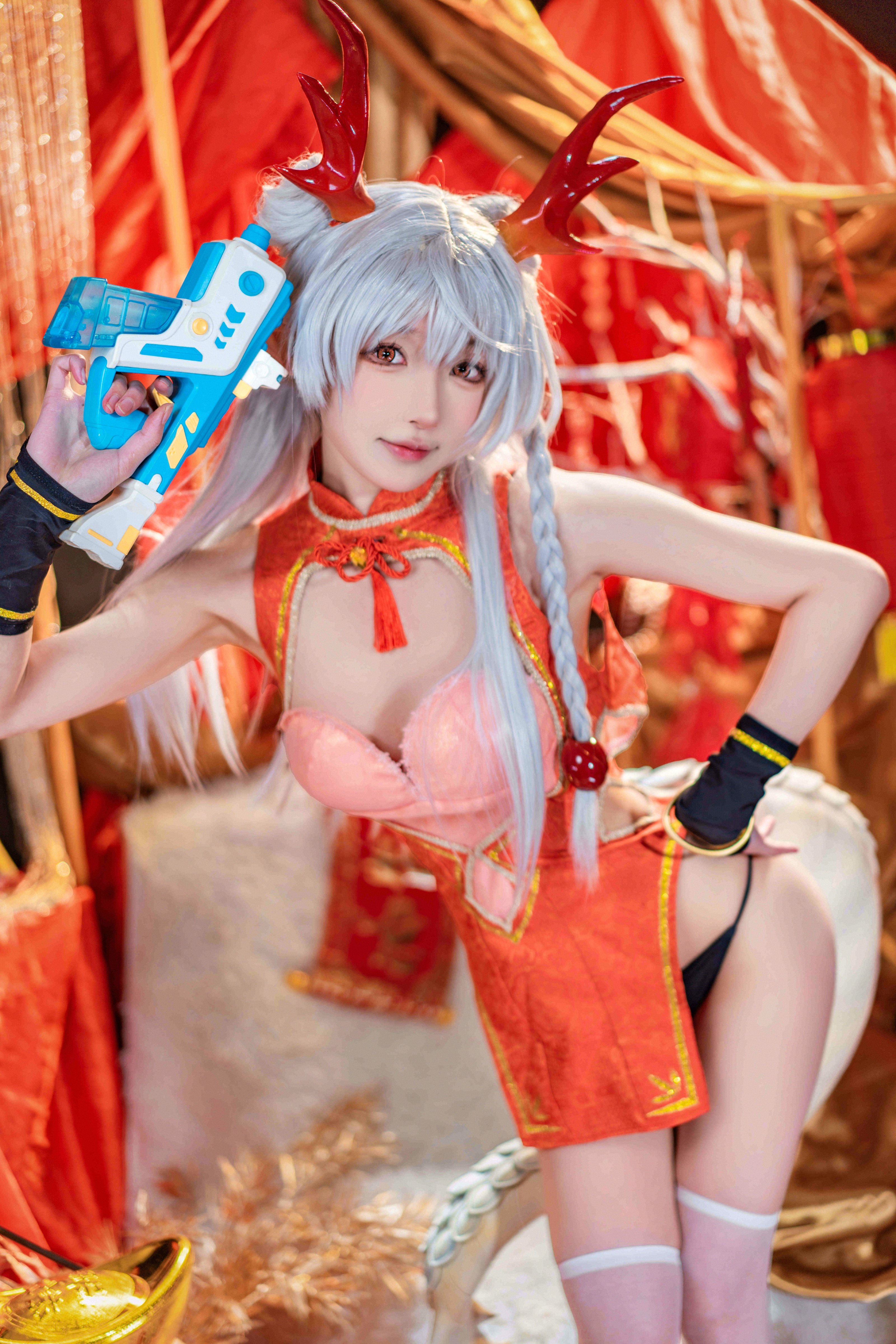 A Bao is also a Bunny Girl] New Year Greeting Picture: Long Mei
