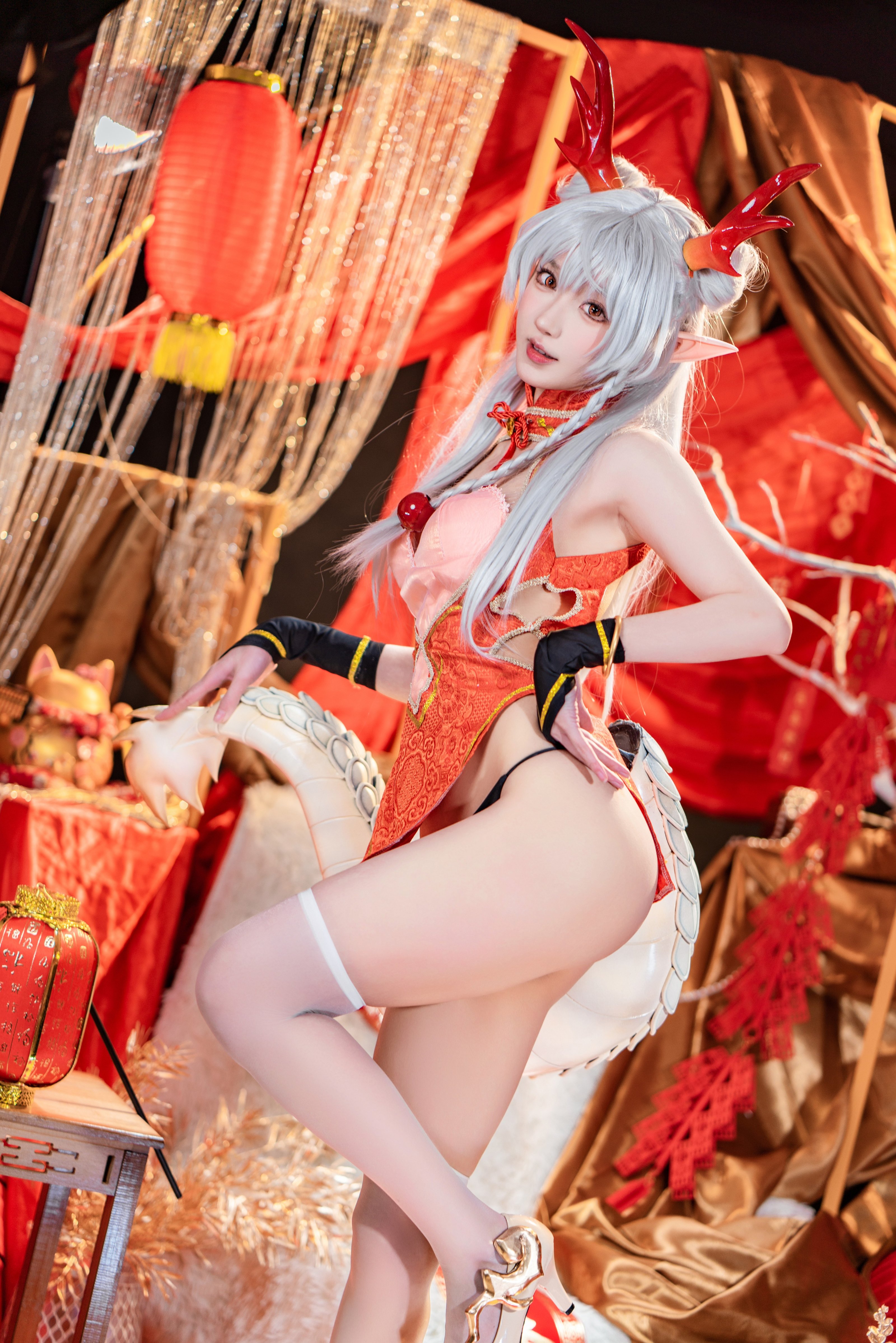 A Bao is also a Bunny Girl] New Year Greeting Picture: Long Mei