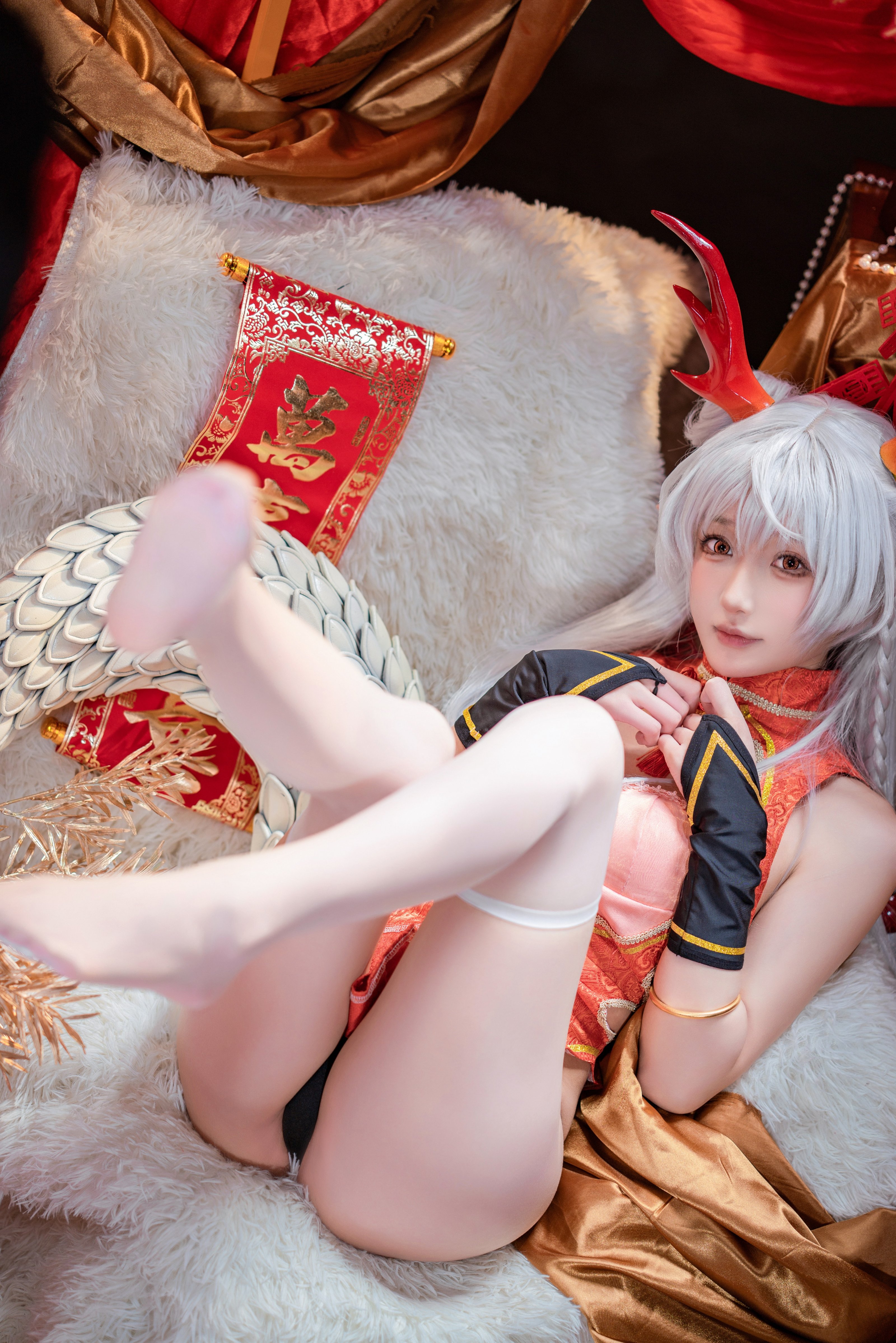อาเปาก็เป็นกระต่ายนาง] ภาพอวยพรตรุษจีน หลง妹
