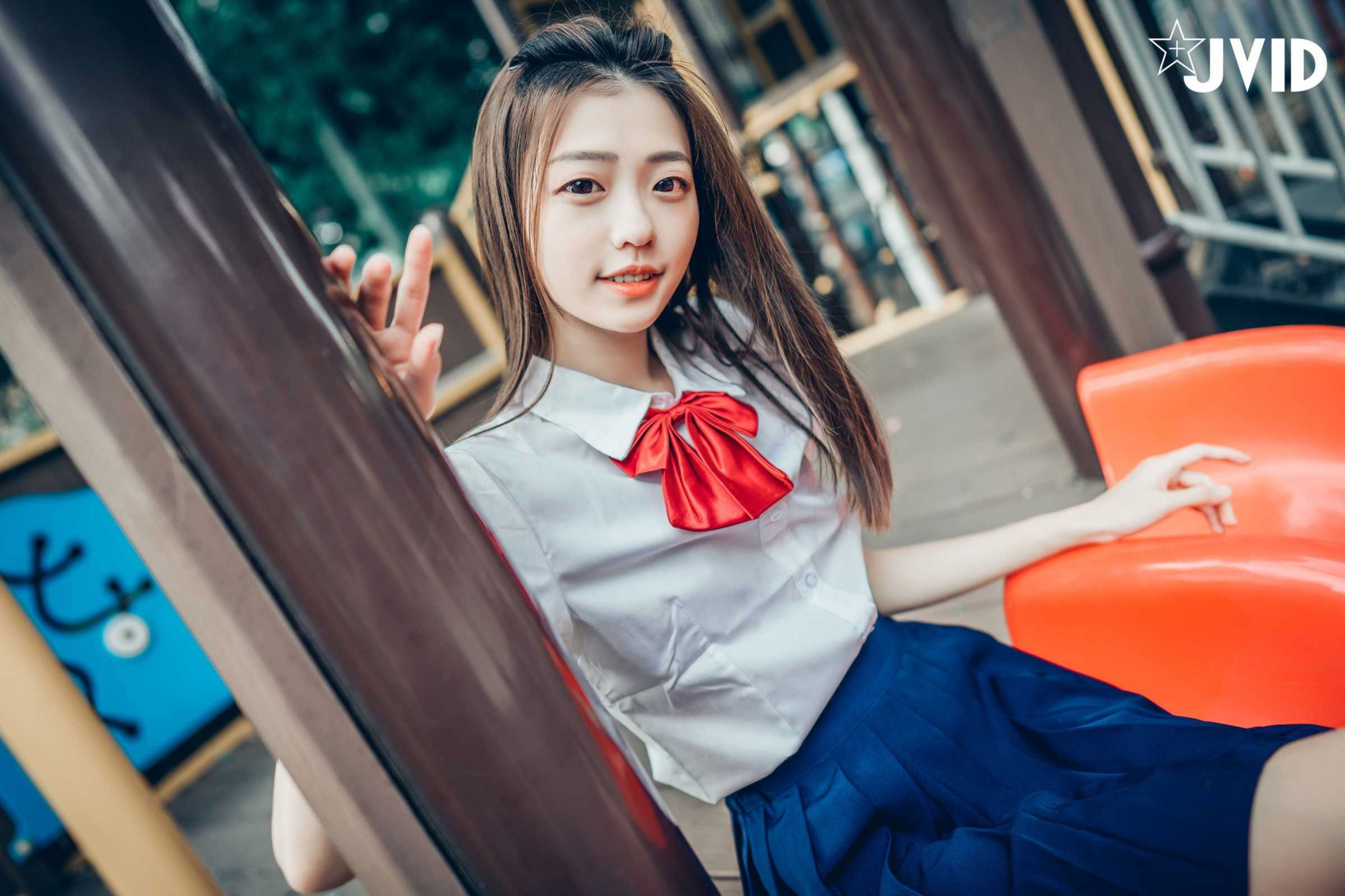 妍妍 抓到妹妹的把柄 | 화보 갤러리 업데이트