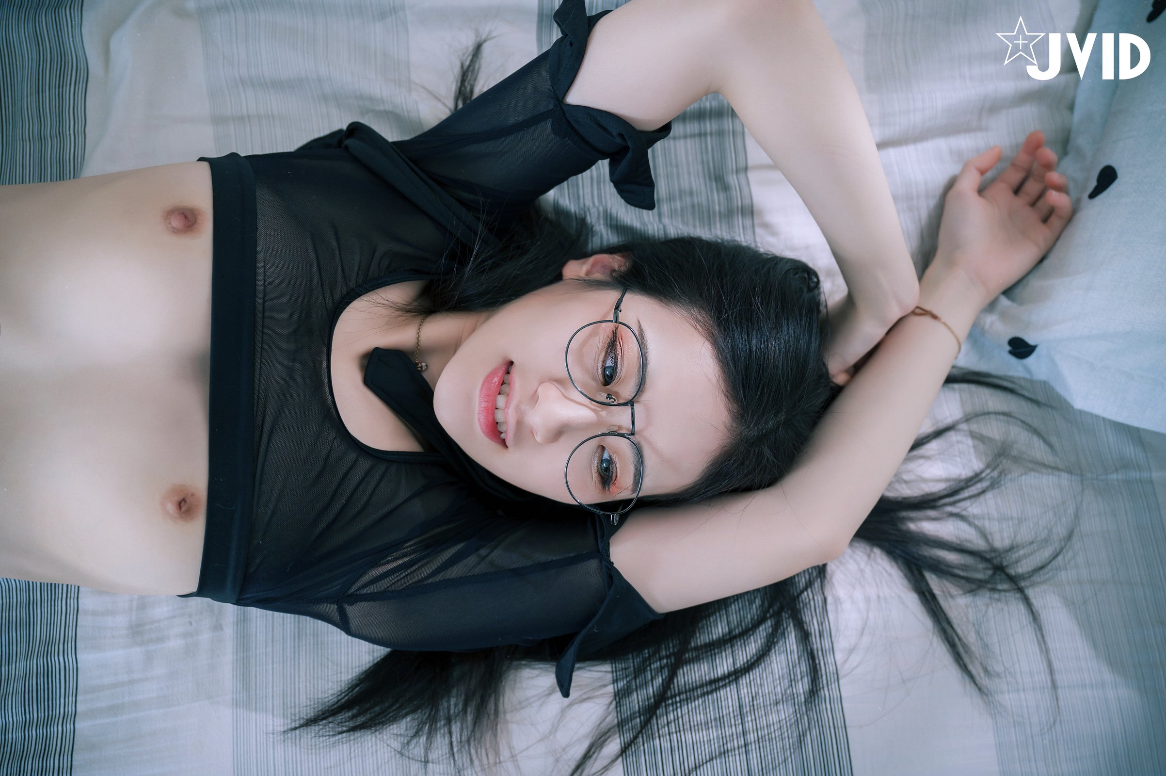 레테카오스 -[JVID] 다크 비행 승무원 (P)