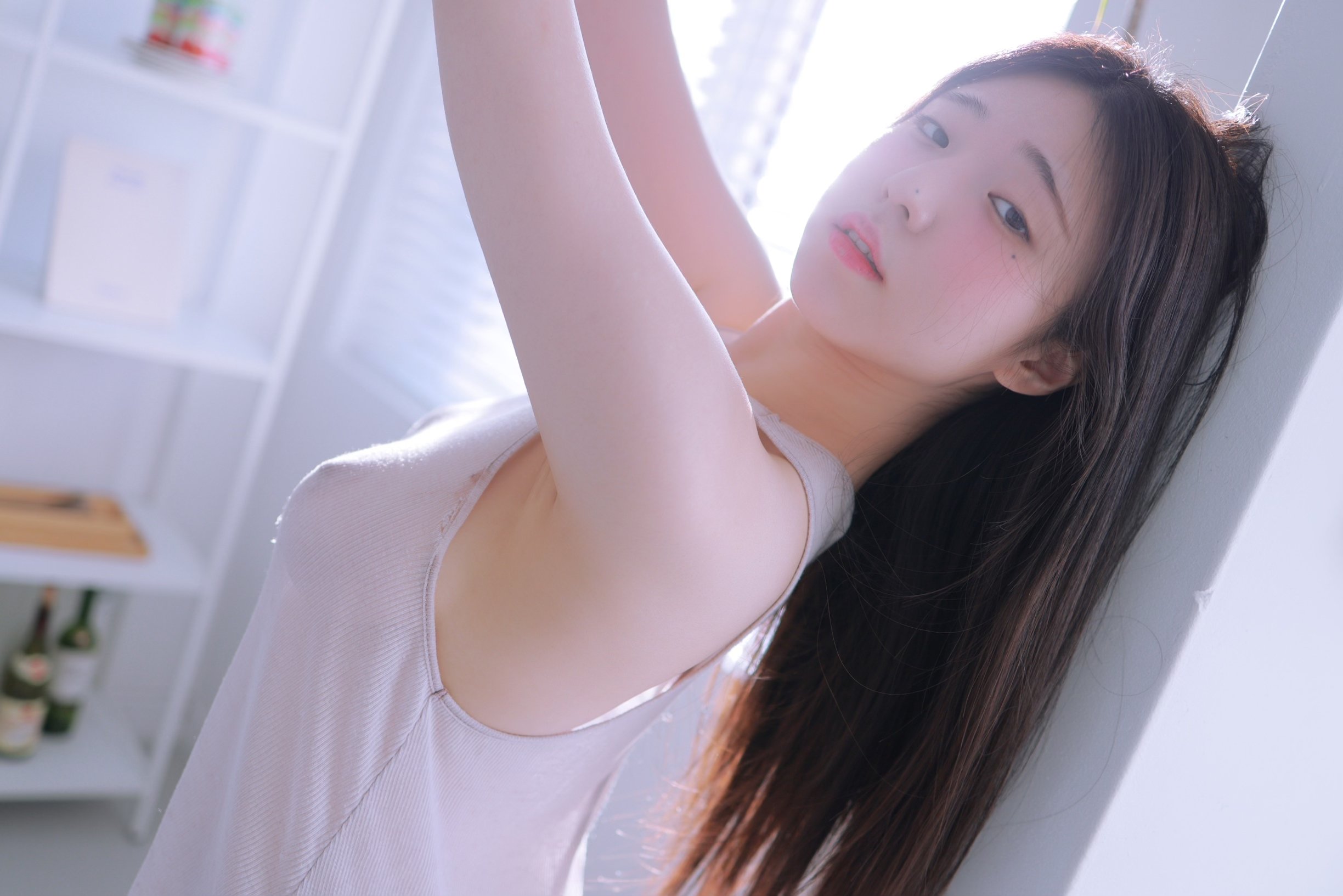 See-through (Photos) mzlDNoK2