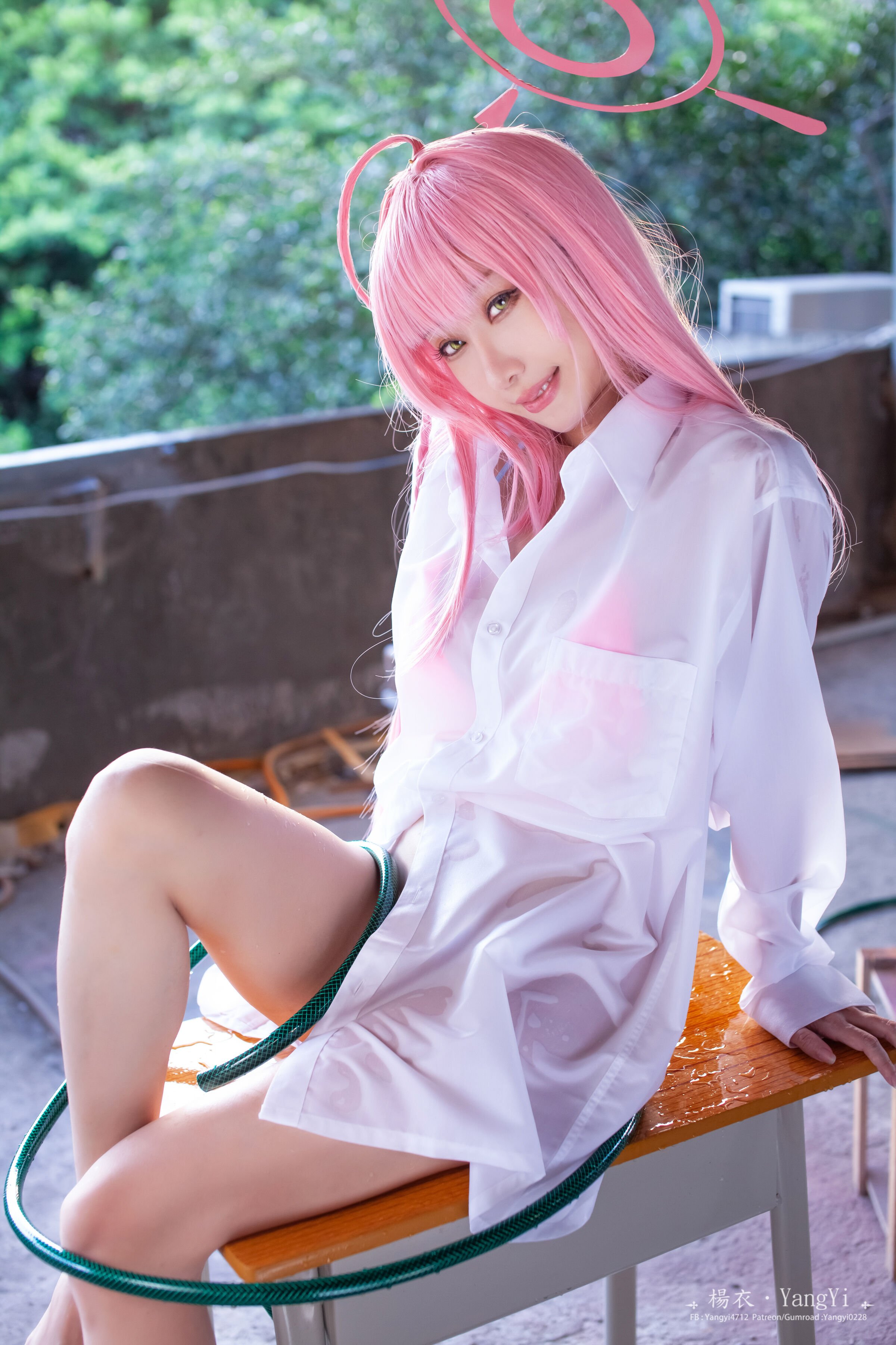 楊怡浦和花子