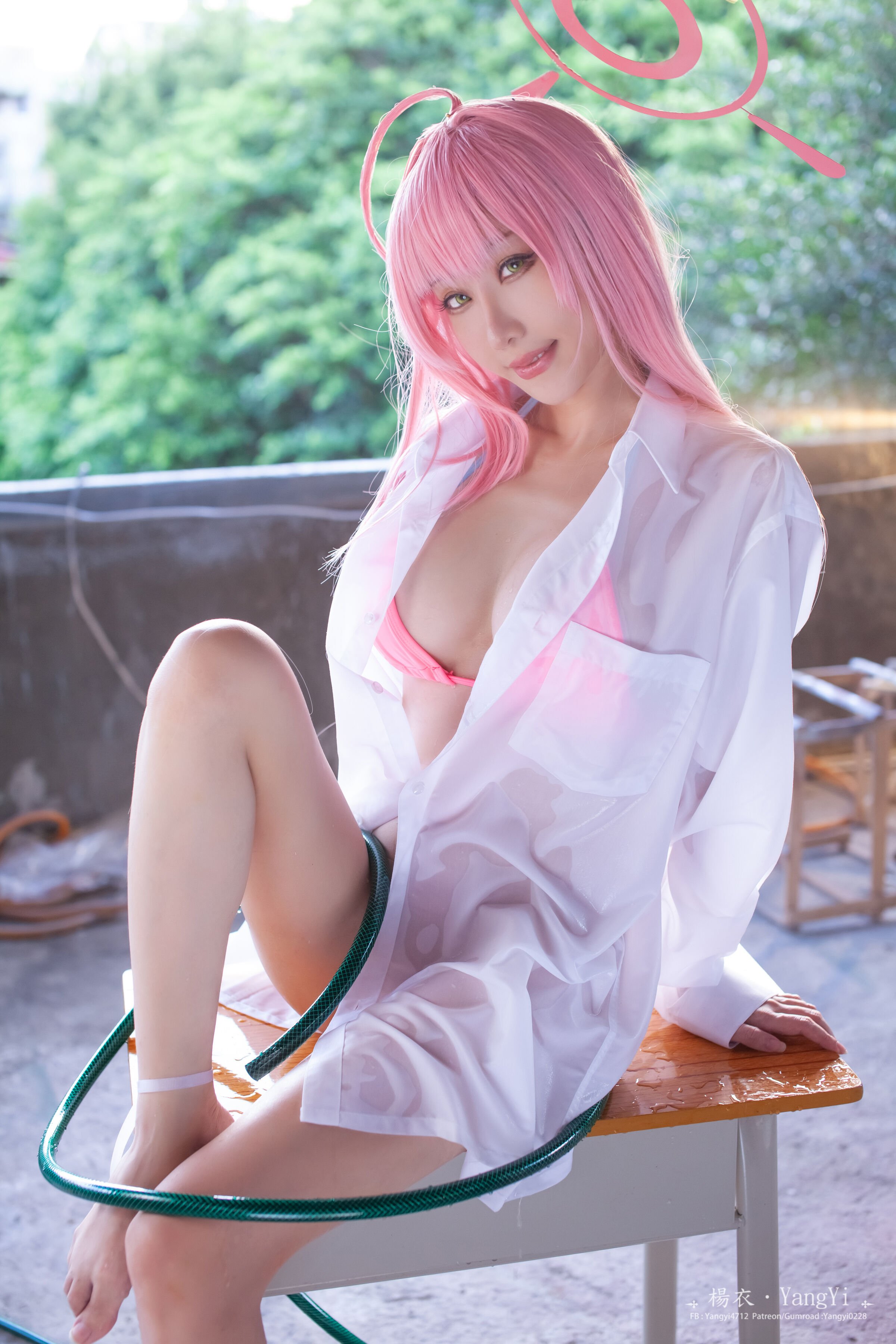 楊怡浦和花子