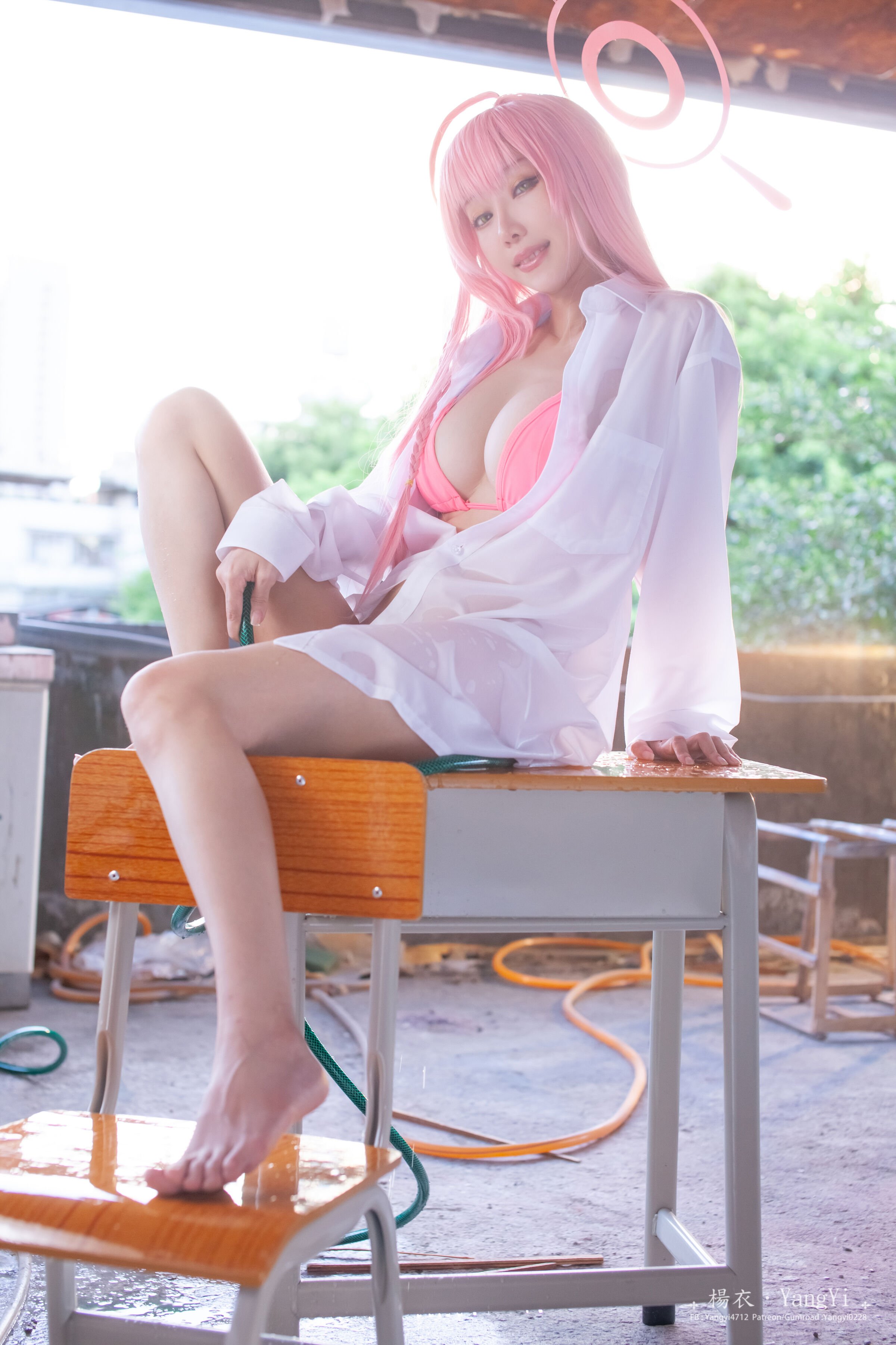 楊怡浦和花子