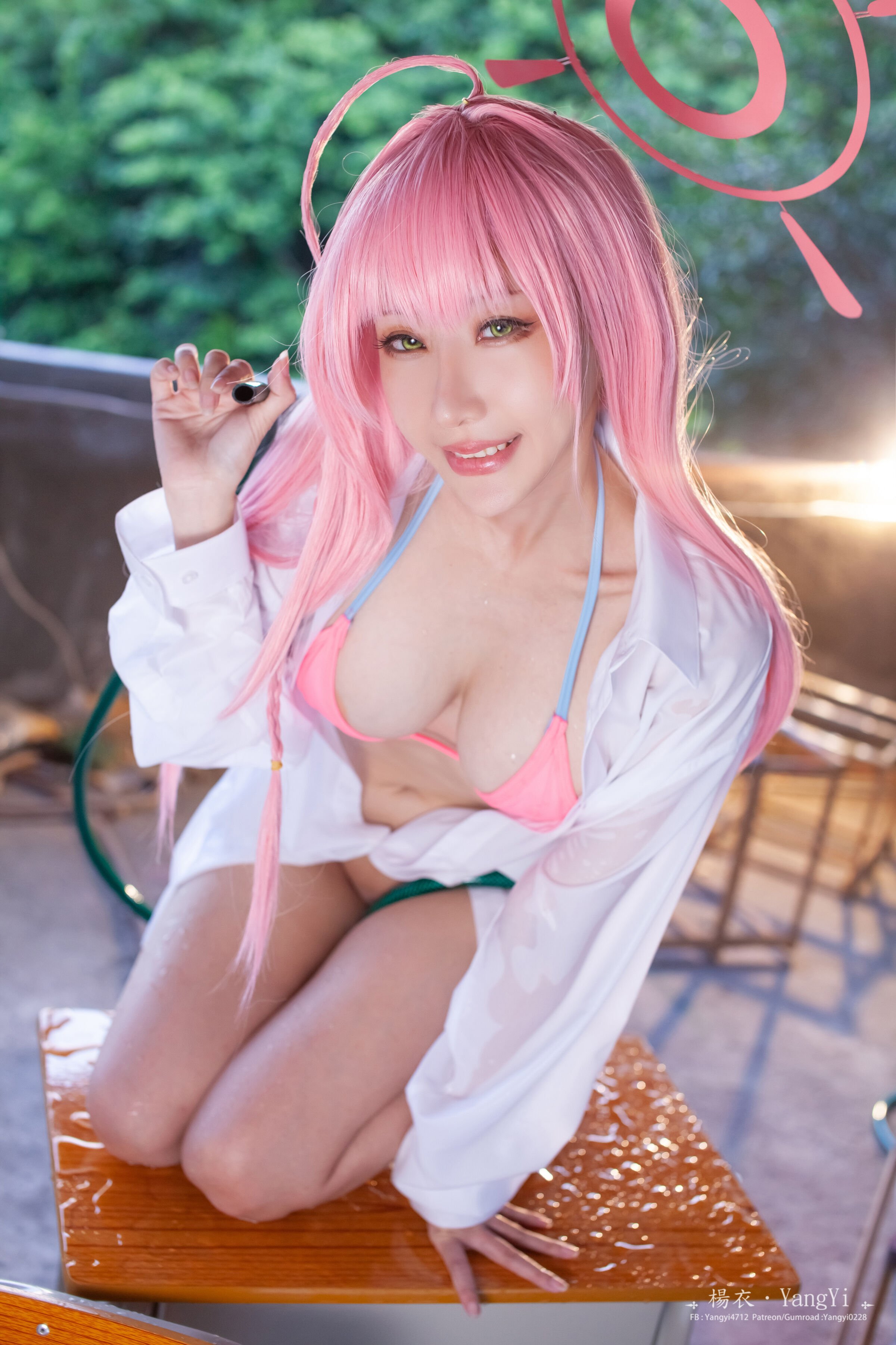 楊怡浦和花子
