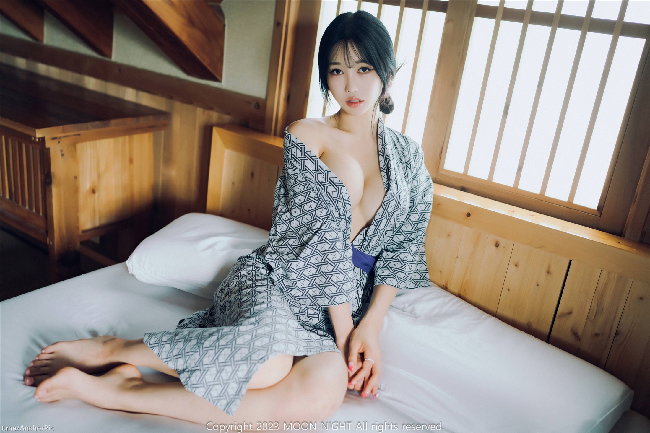 ムーン ナイト スナップ] ユンジン (ヘングン) - デジタル フォトブック 84P