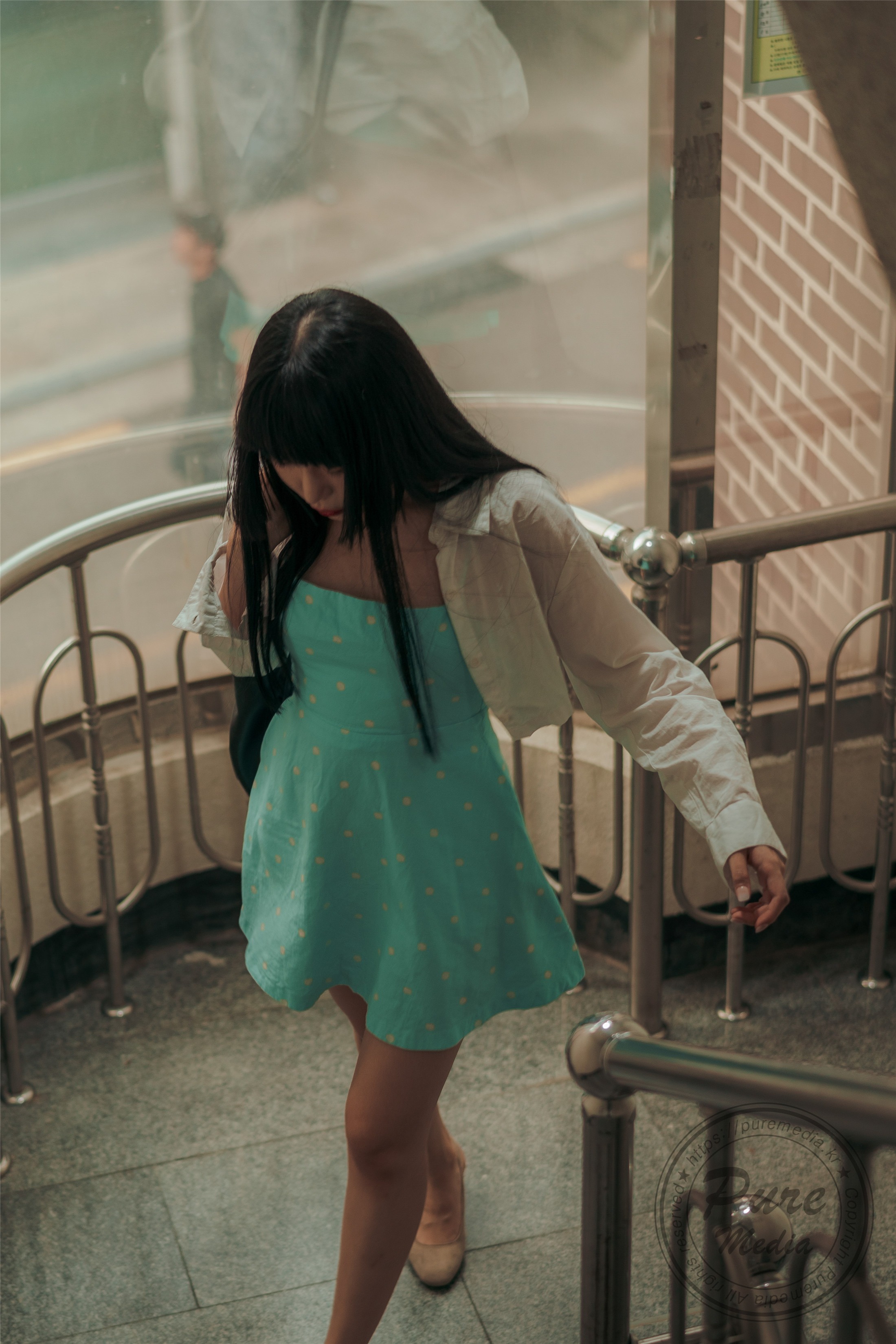 퓨어 미디어] Vol.256 민아 애완 소녀 131P