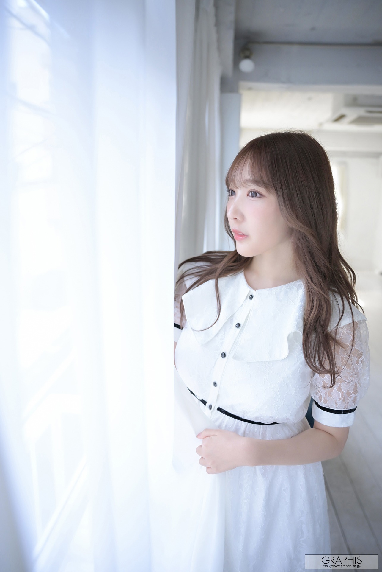 Graphis] 小宵こなん 驚異のセクシー 161P