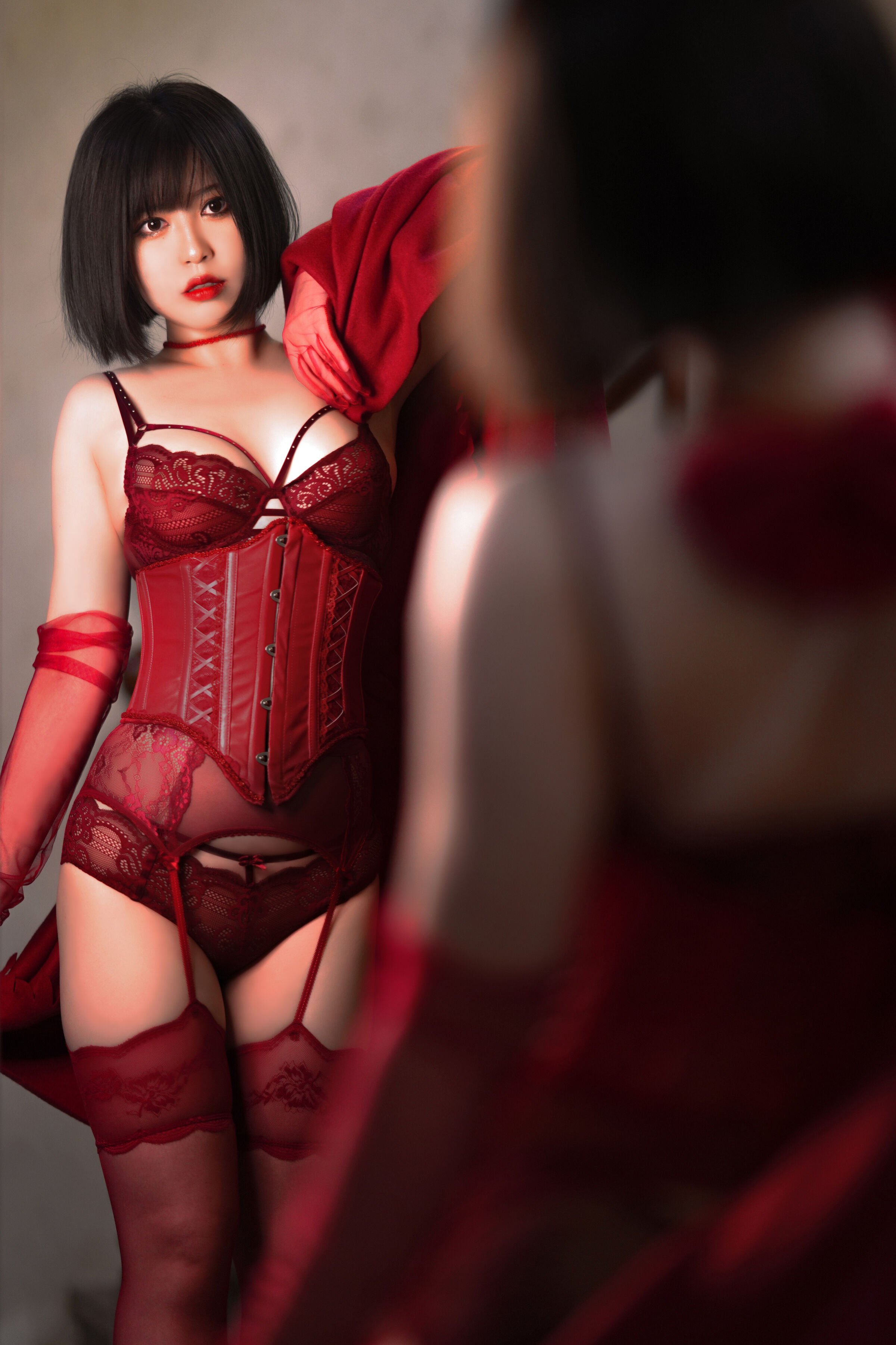 BANBANKO 半半子 – RED 赤红 Vol.03
