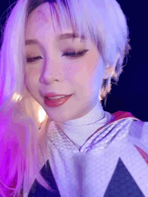 尤梅子J - 格溫