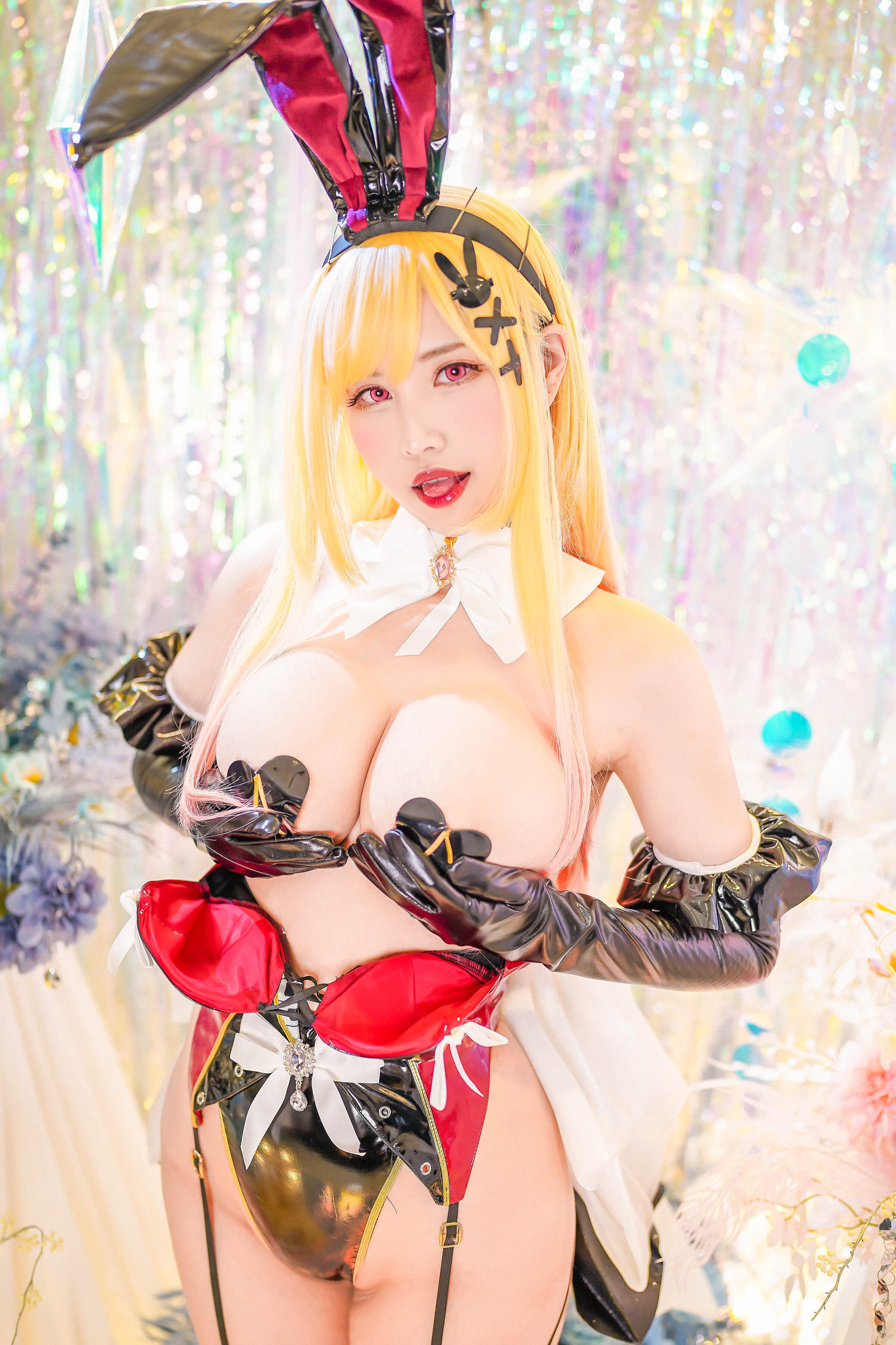Kaya Huang - Bunny Marin Kitagawa