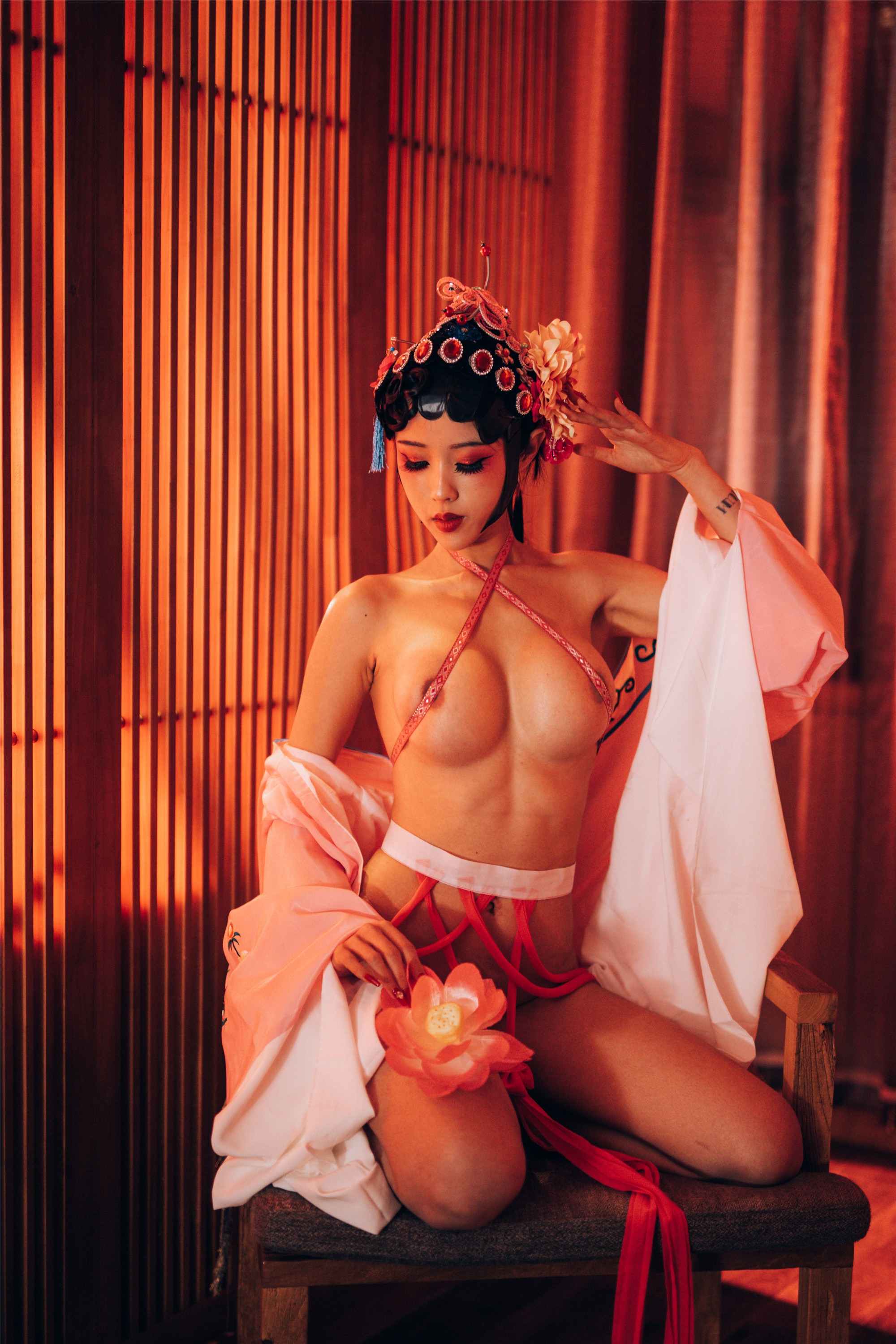 チタン合金TiTi - 潘金蓮 83P