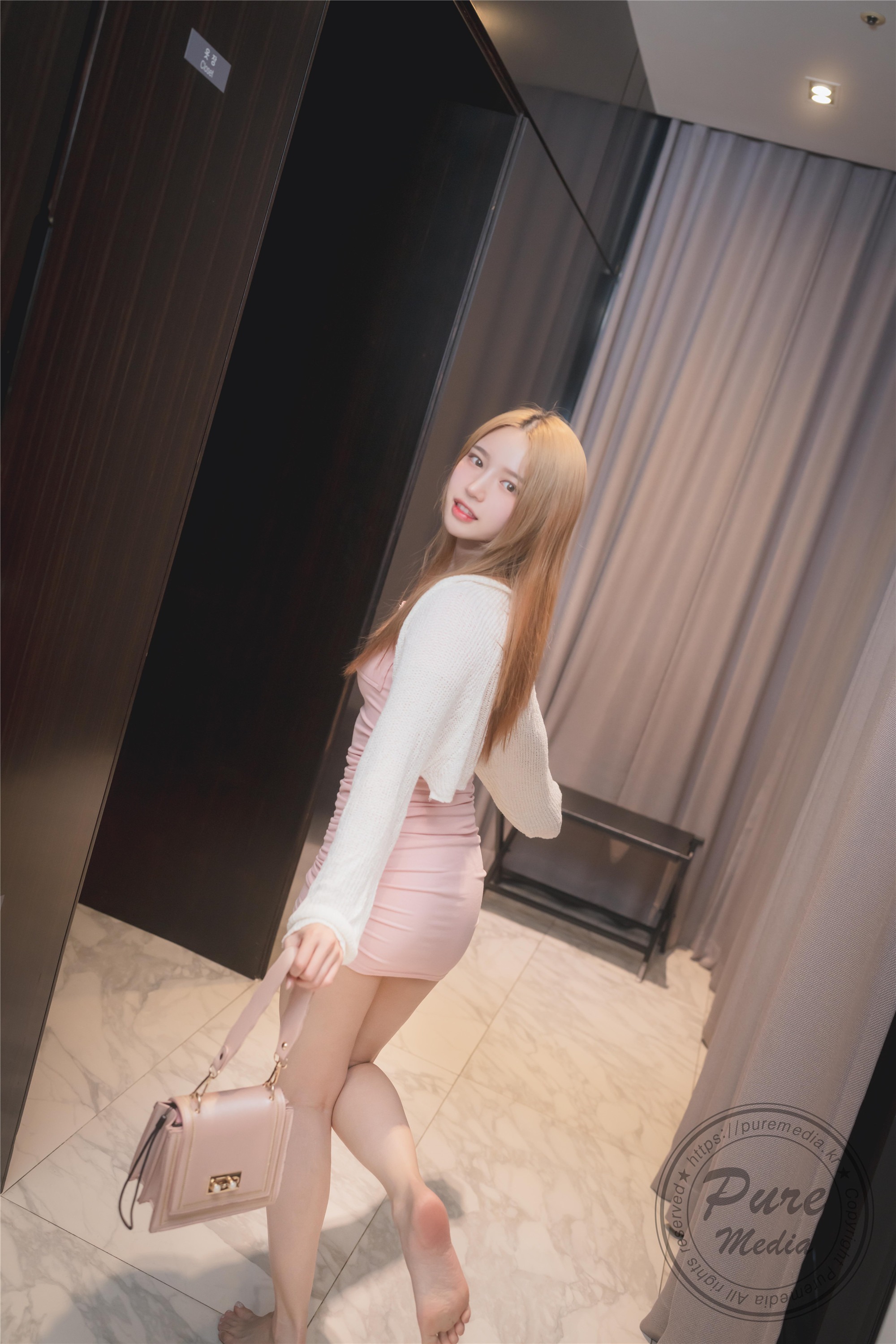 Pure Media] Volume 260 Yeha - Stick My Tail In The Hole 166P