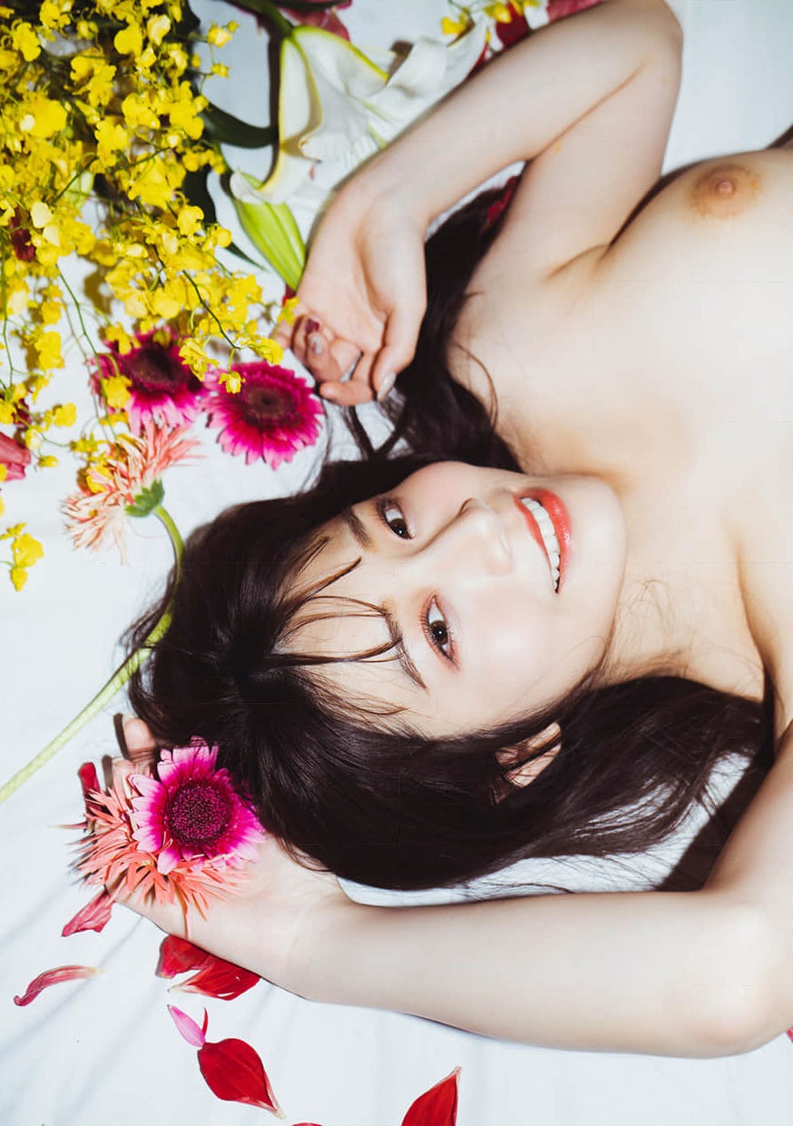 エスケープ 河北彩花 60P