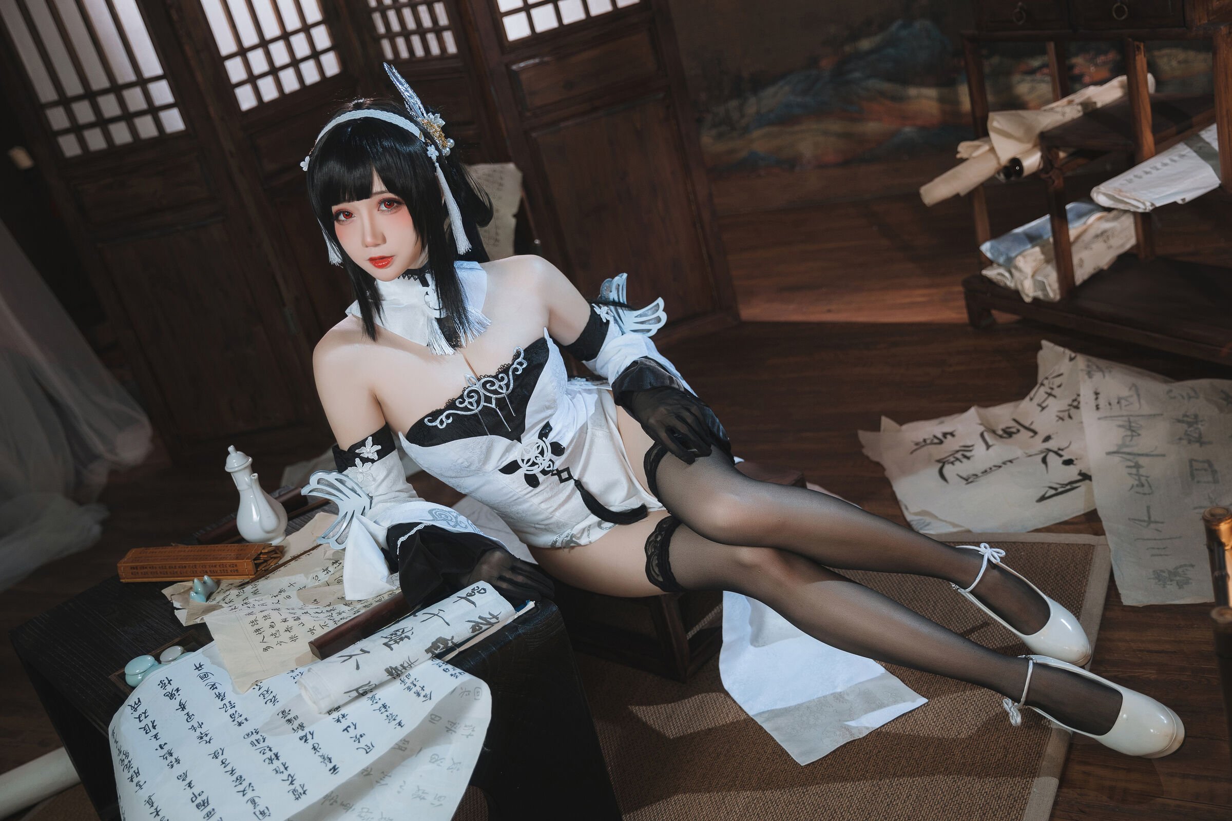 燜燜碳 碧藍航線 鎮海 白黑禮服