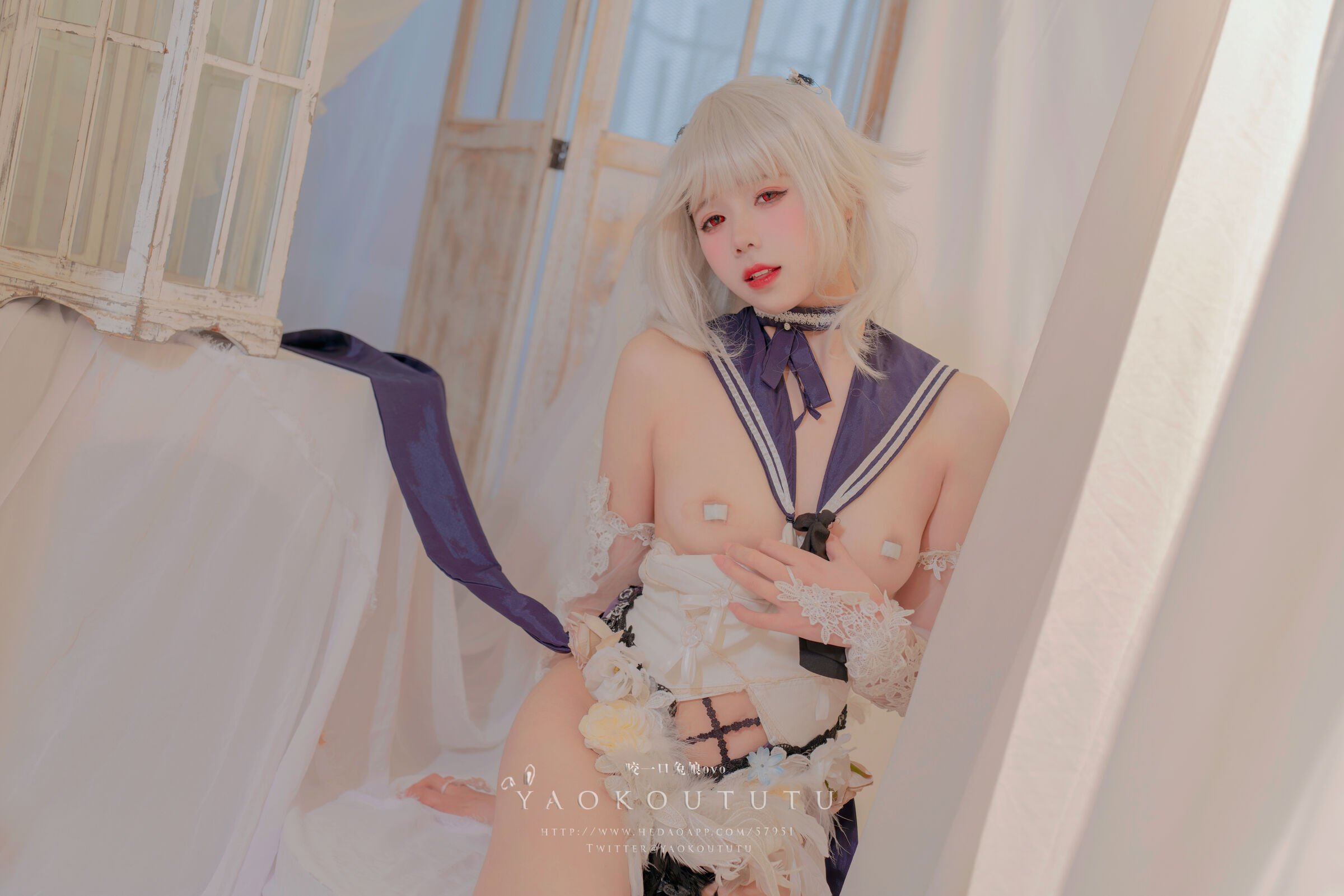 กัดหนึ่งคำกระต่ายสาว ovo การแต่งหน้าของคุณหนู-เควี