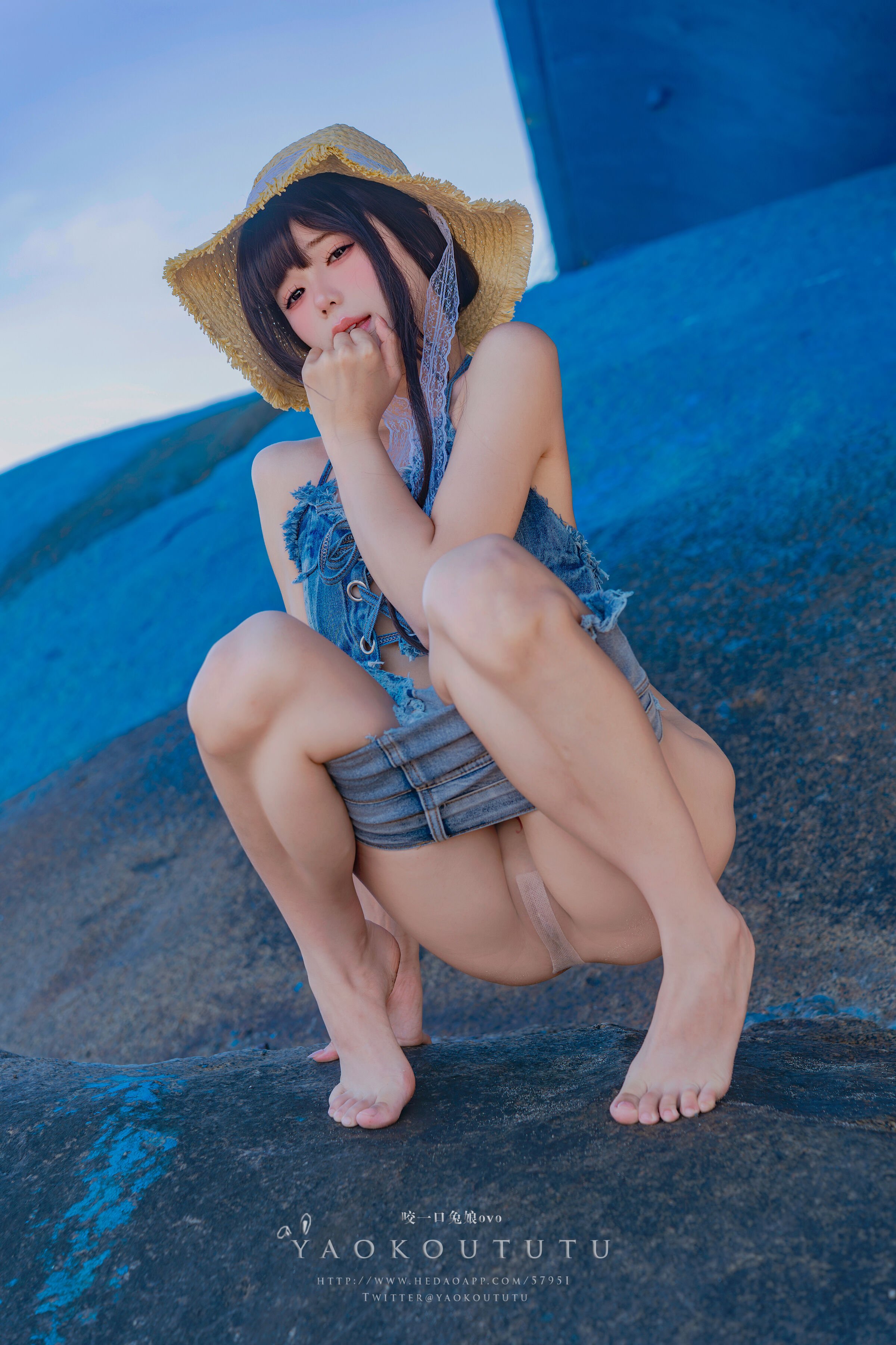咬一口兔娘ovo 海の夏日