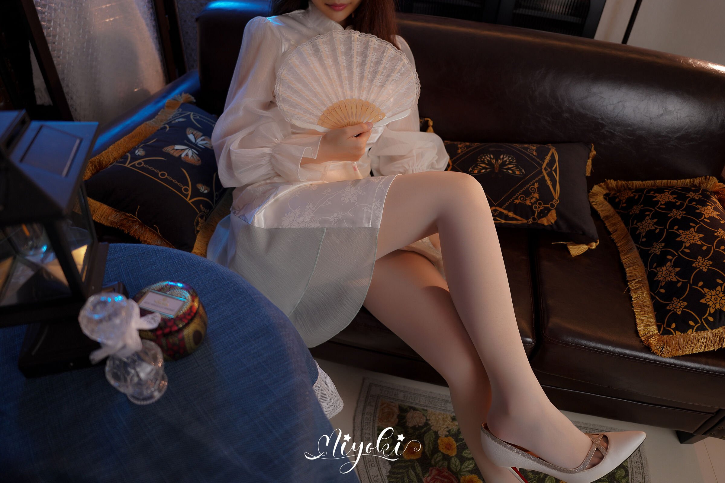Misaki Suzuki - Floating World Flower Fragrance Hidden Complete Set (Upper + Lower)