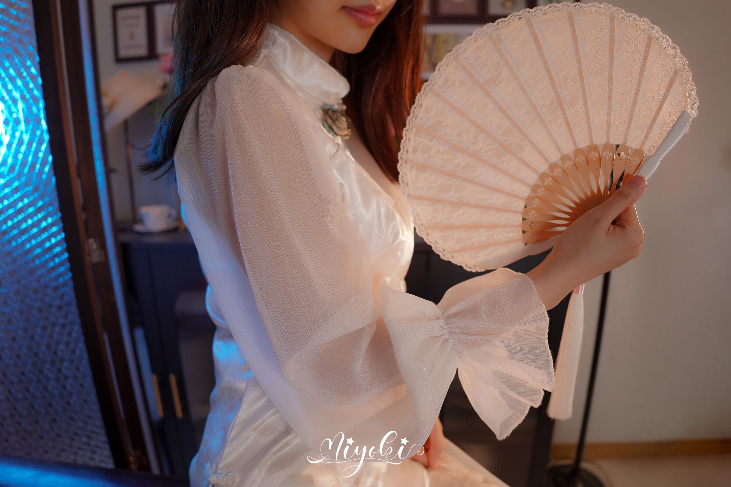 Misaki Suzuki - Floating World Flower Fragrance Hidden Complete Set (Upper + Lower)