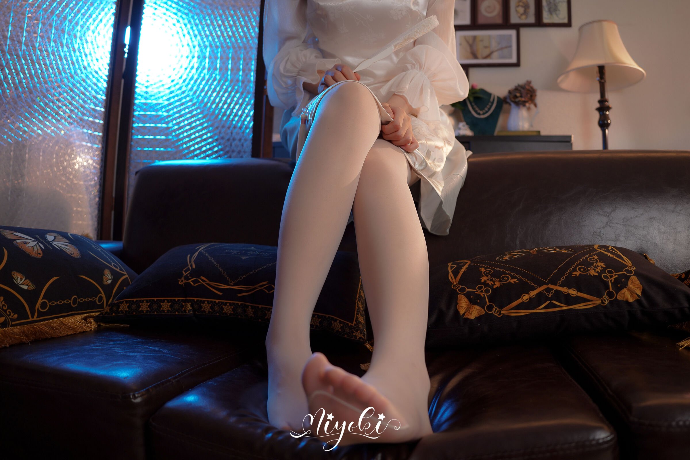 Misaki Suzuki - Floating World Flower Fragrance Hidden Complete Set (Upper + Lower)