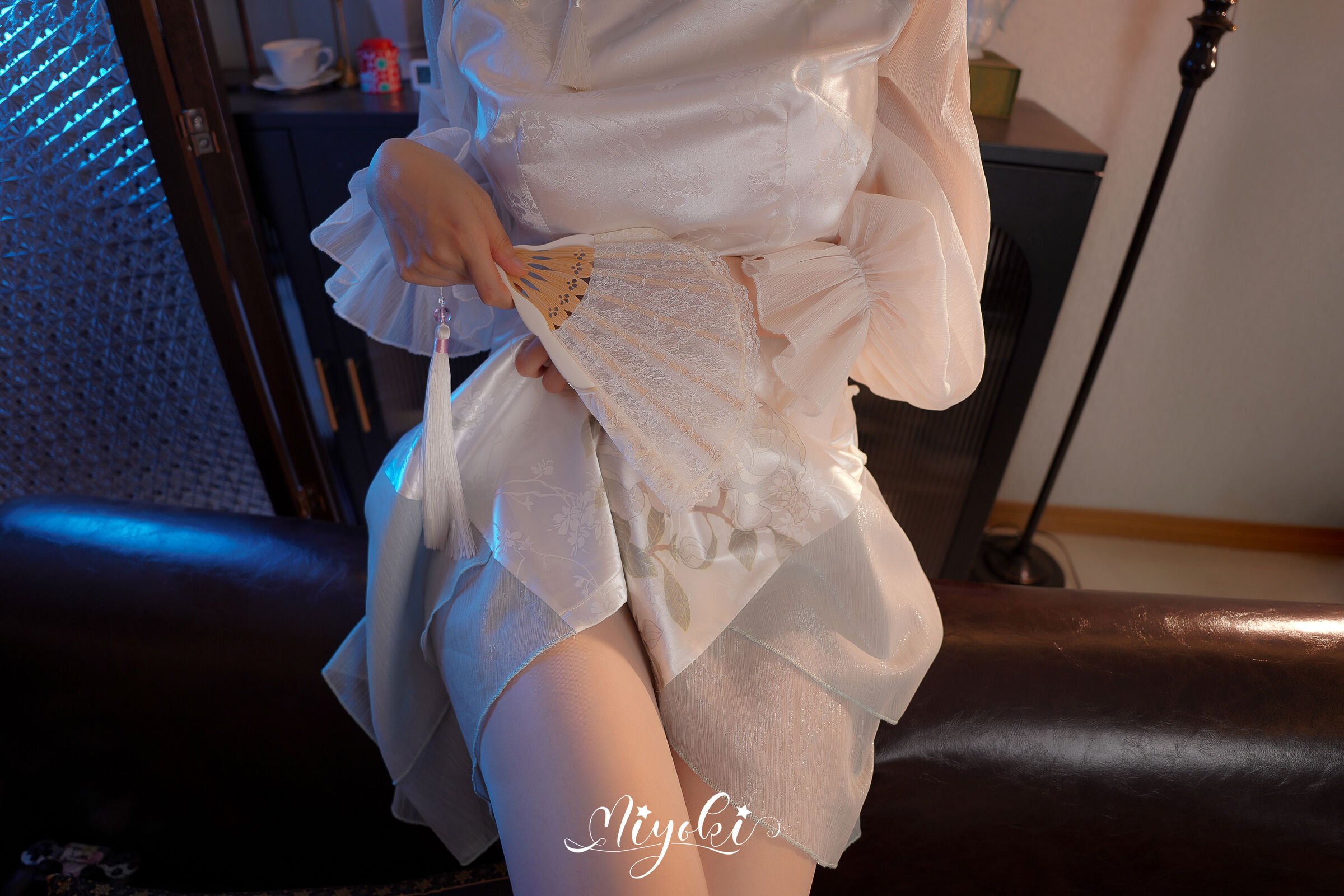 鈴木美咲(Misaki Suzuki) - 浮世花香隱全套（上+下）