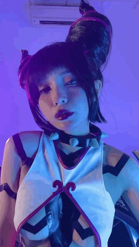 尤美子 J - 朱莉·韓