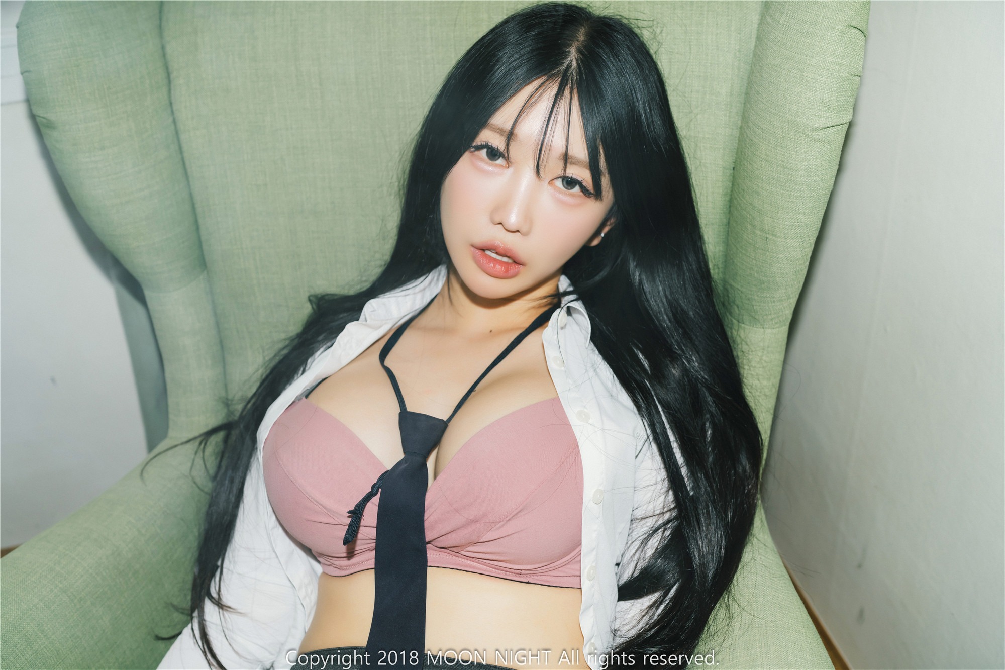 Moon Night Snap] Yunjin – Taming the bad bitch 75P